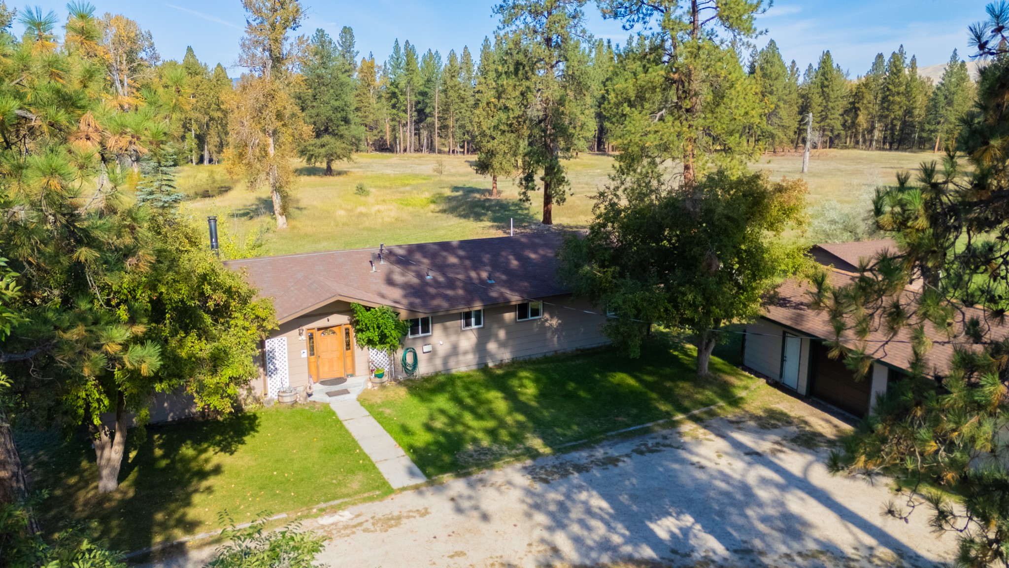18985 Leo Hanson Road Property Photo 1