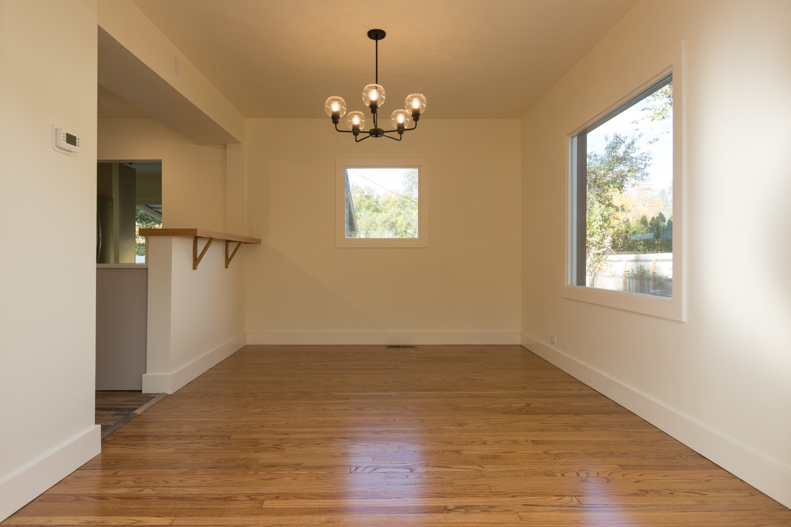 905 S 2nd Street Property Photo 6