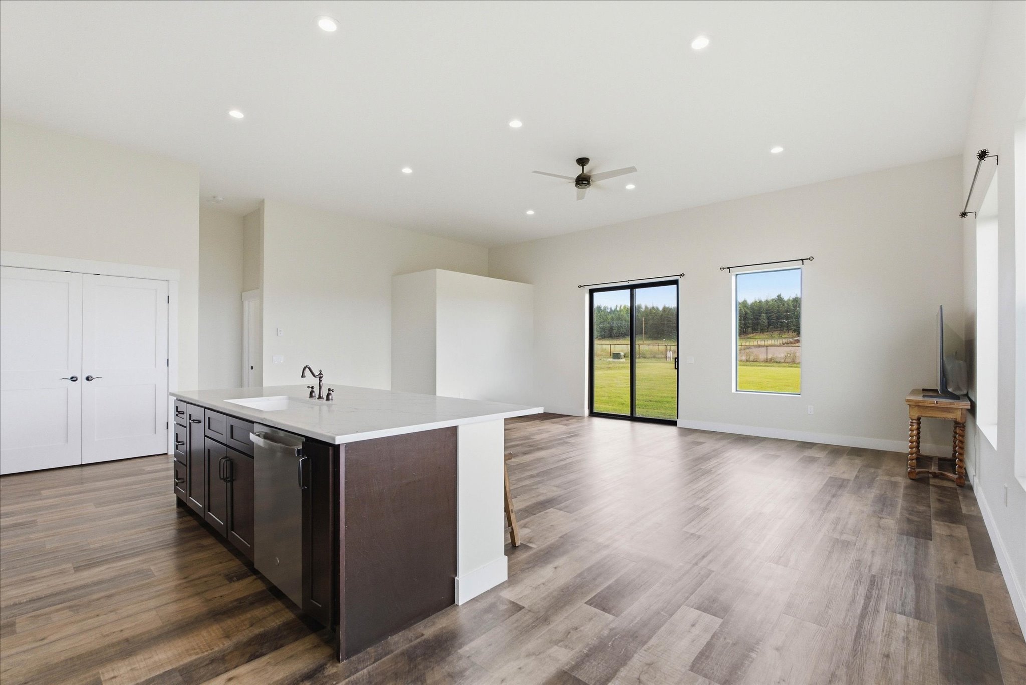 355 Songbird Lane Property Photo 17