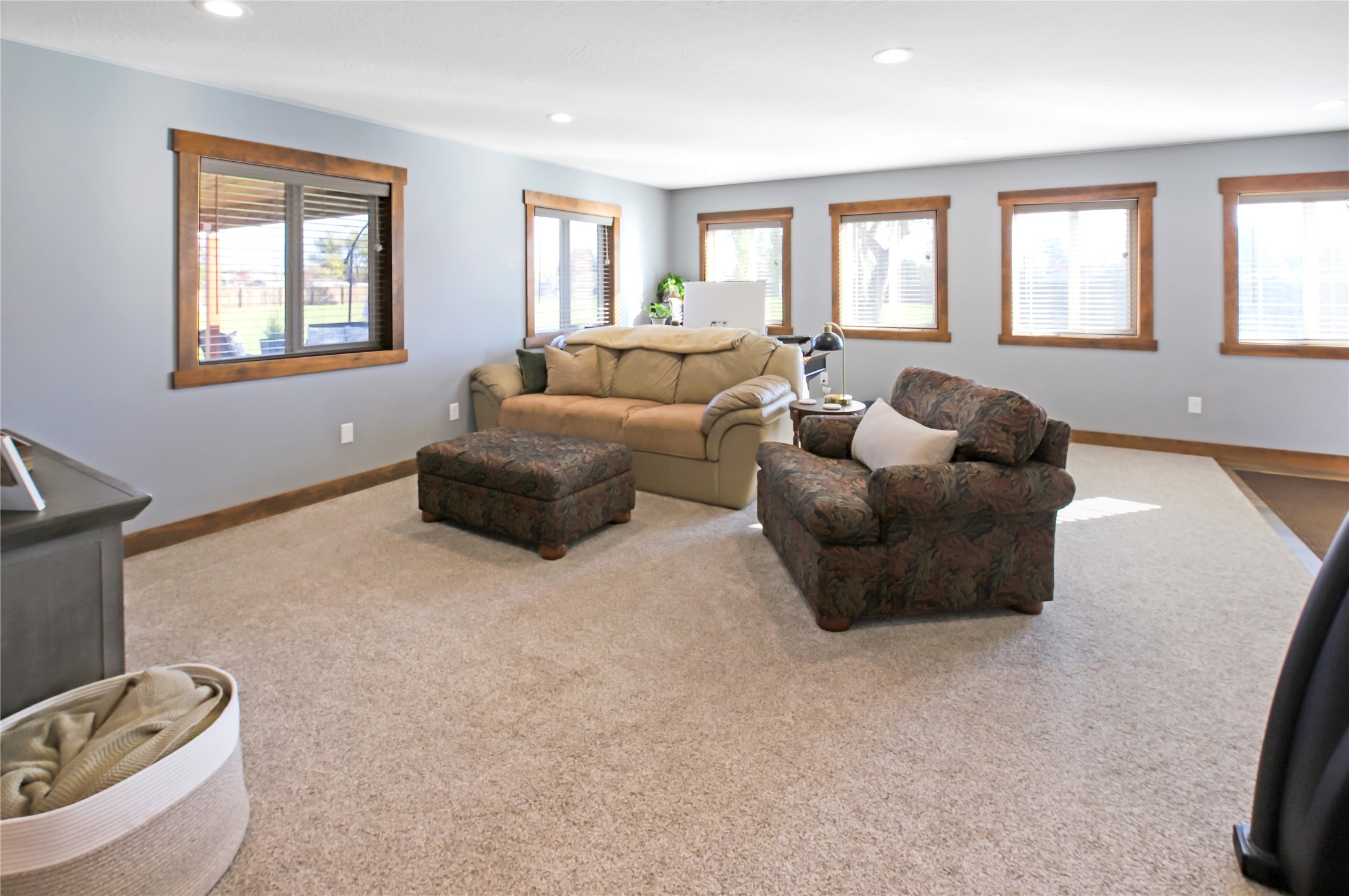 1041 Como Drive Property Photo 22