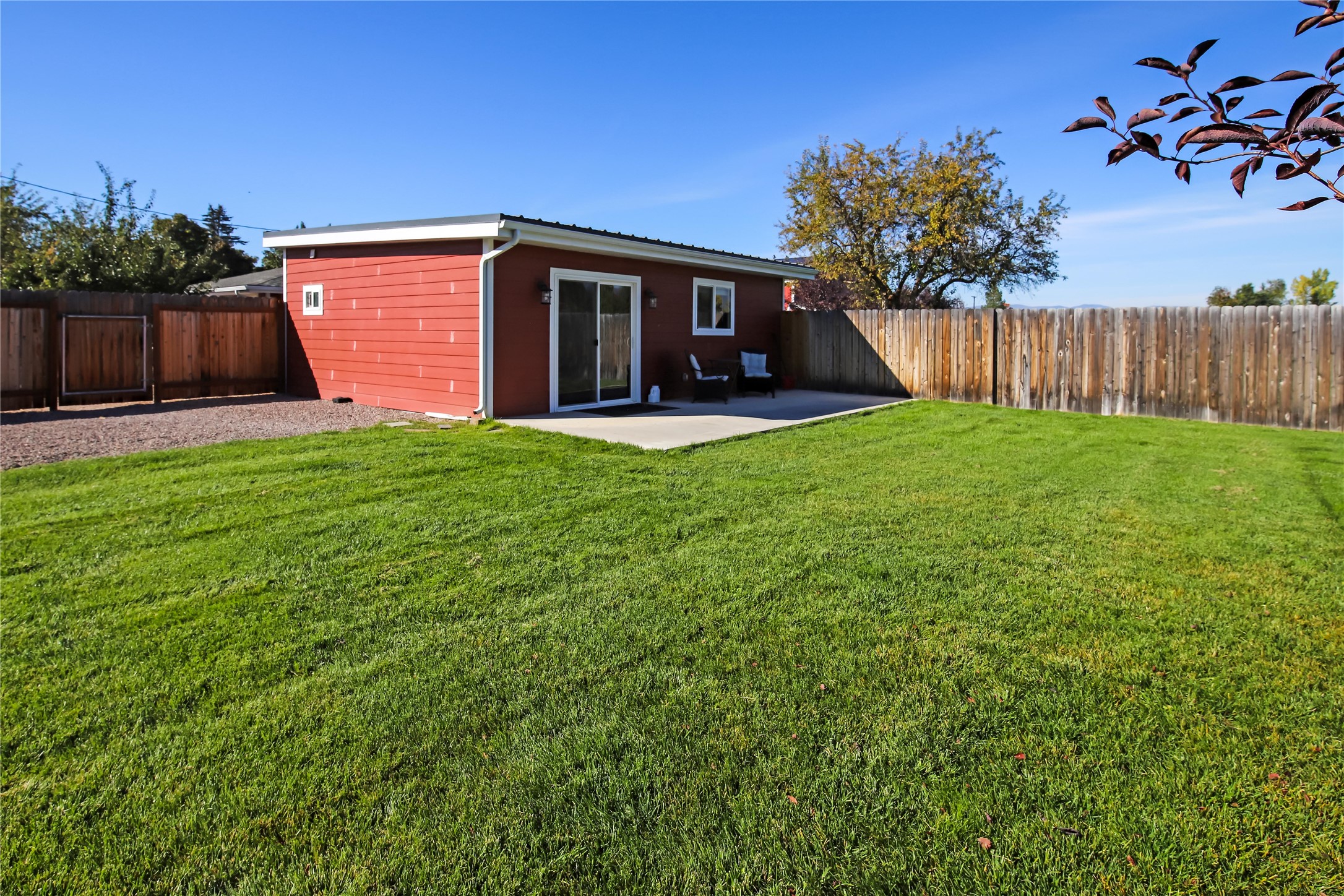 1041 Como Drive Property Photo 42