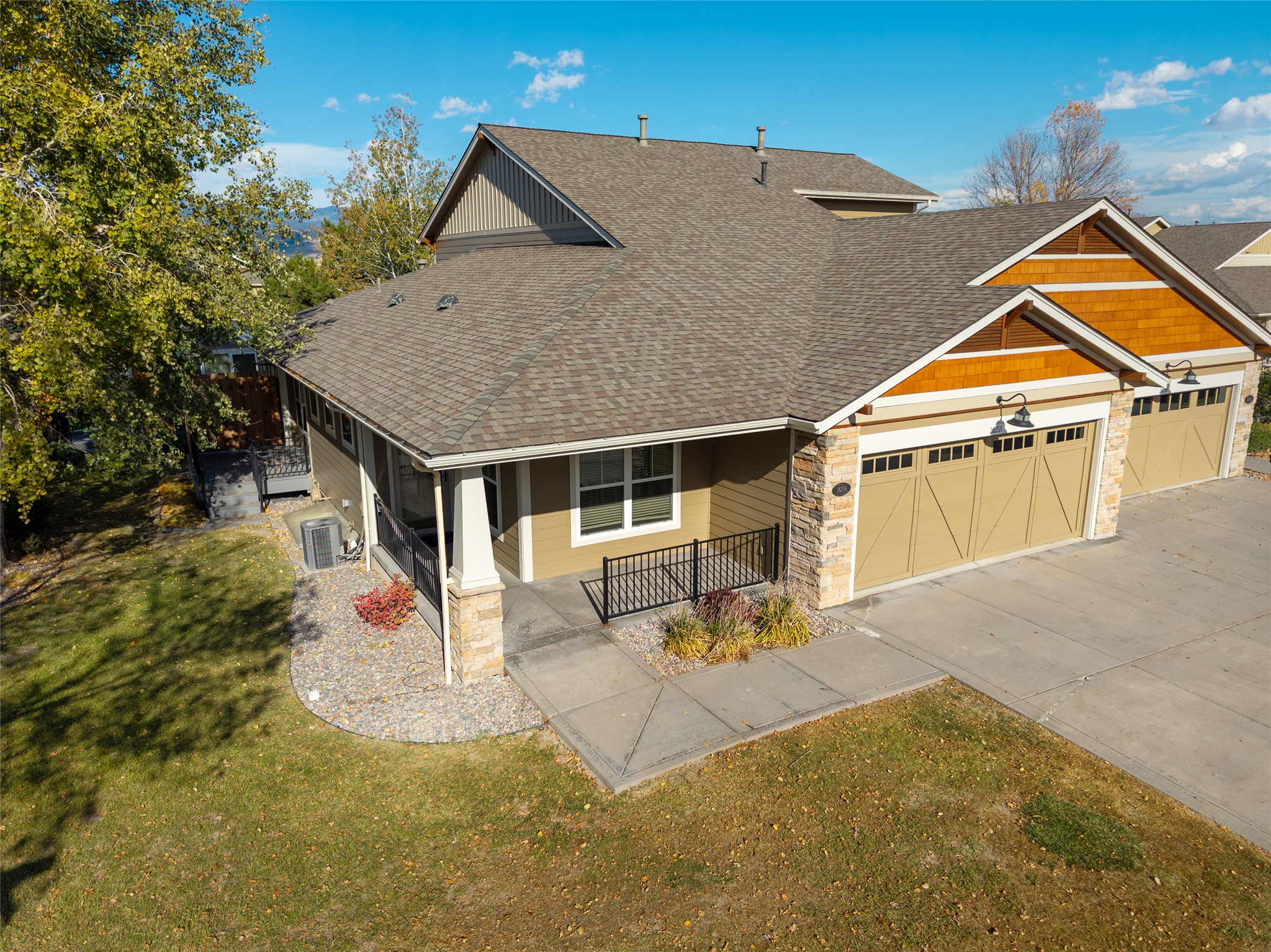 2625 Tanbark Way Unit A Property Photo 1