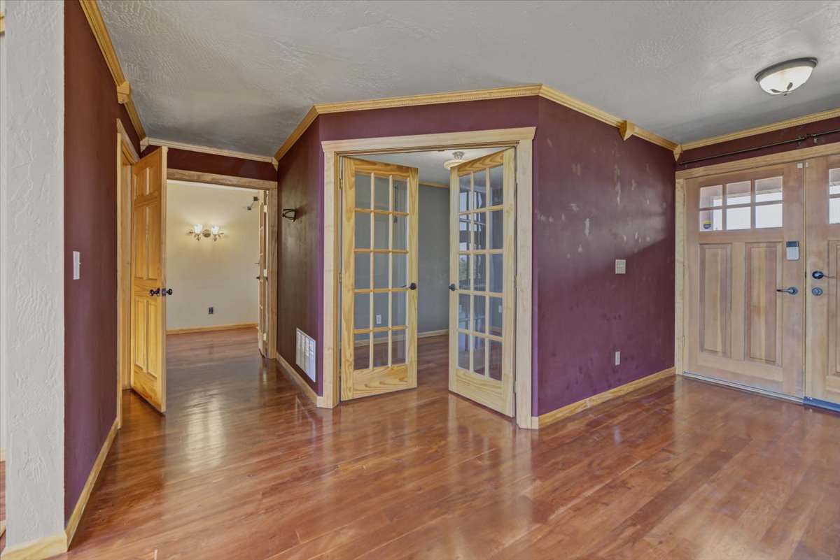6958 Black Sandy Loop Property Photo 28