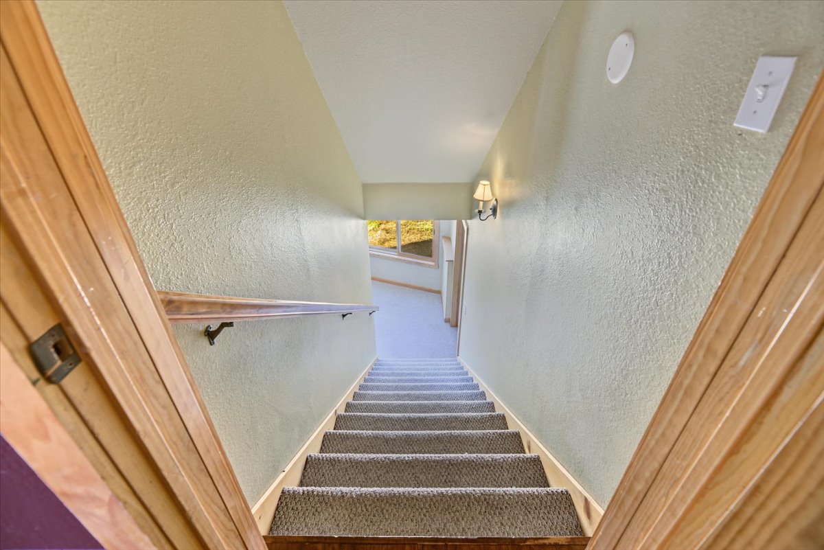 6958 Black Sandy Loop Property Photo 39