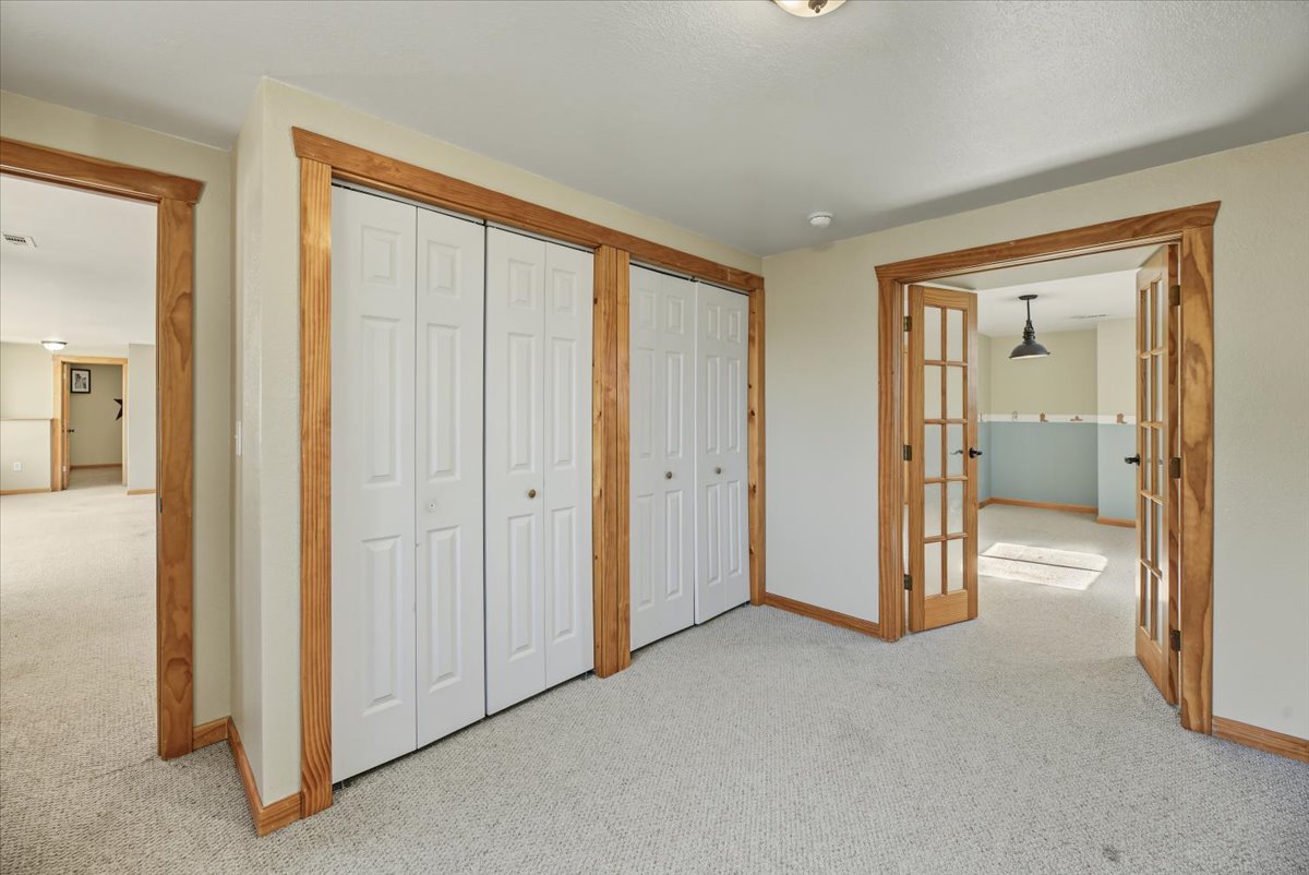 6958 Black Sandy Loop Property Photo 44