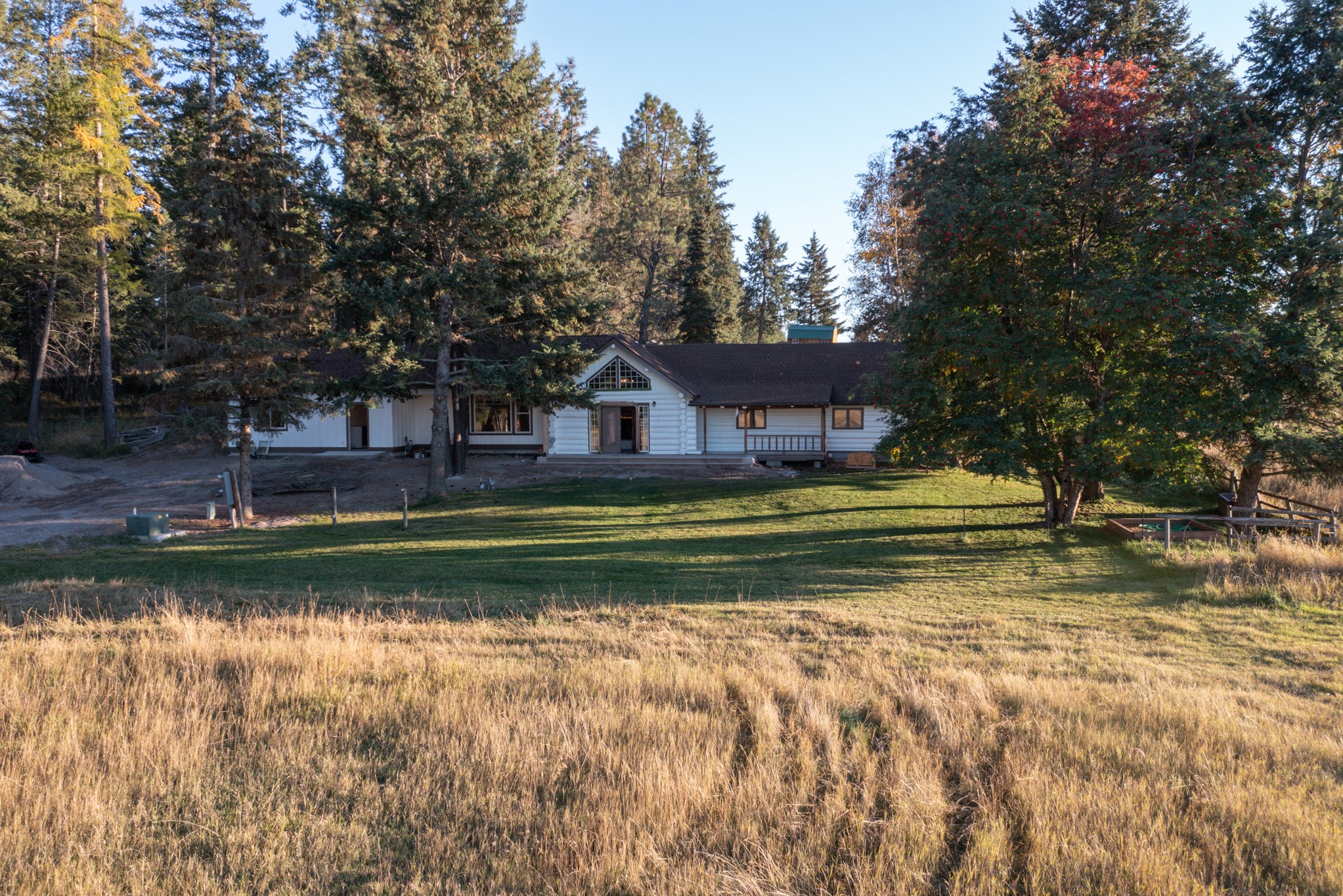 599 Van Sant Road Property Photo 14