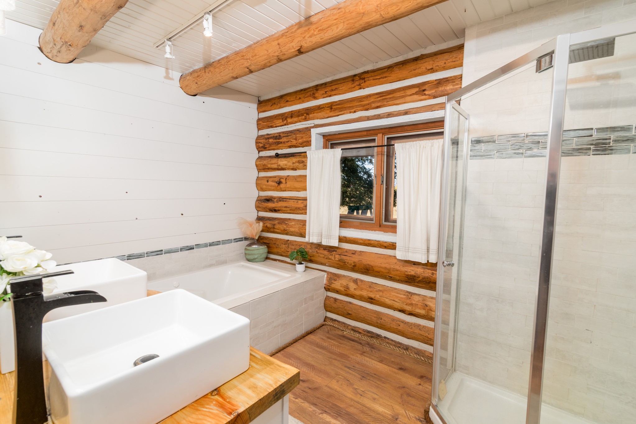 599 Van Sant Road Property Photo 33