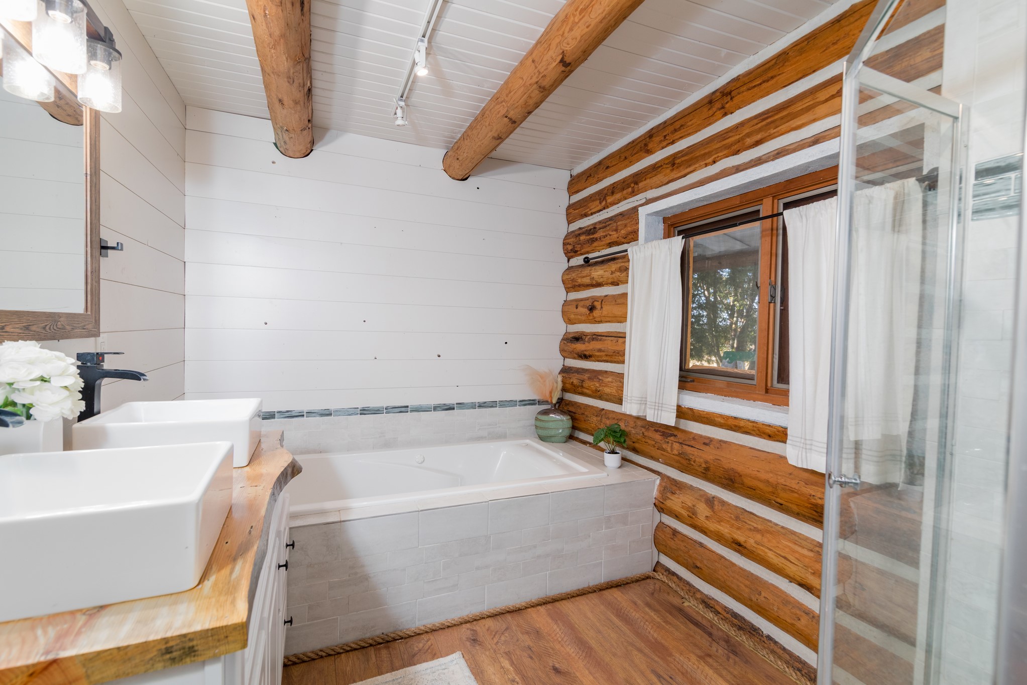 599 Van Sant Road Property Photo 34