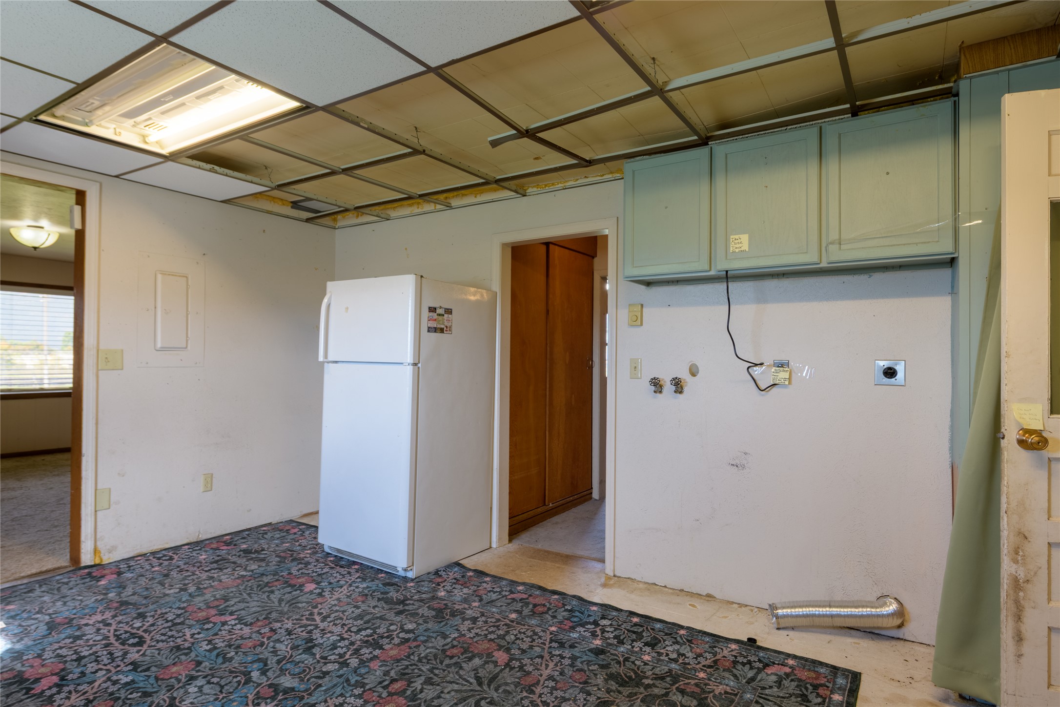 900 Phillips Street Property Photo 12