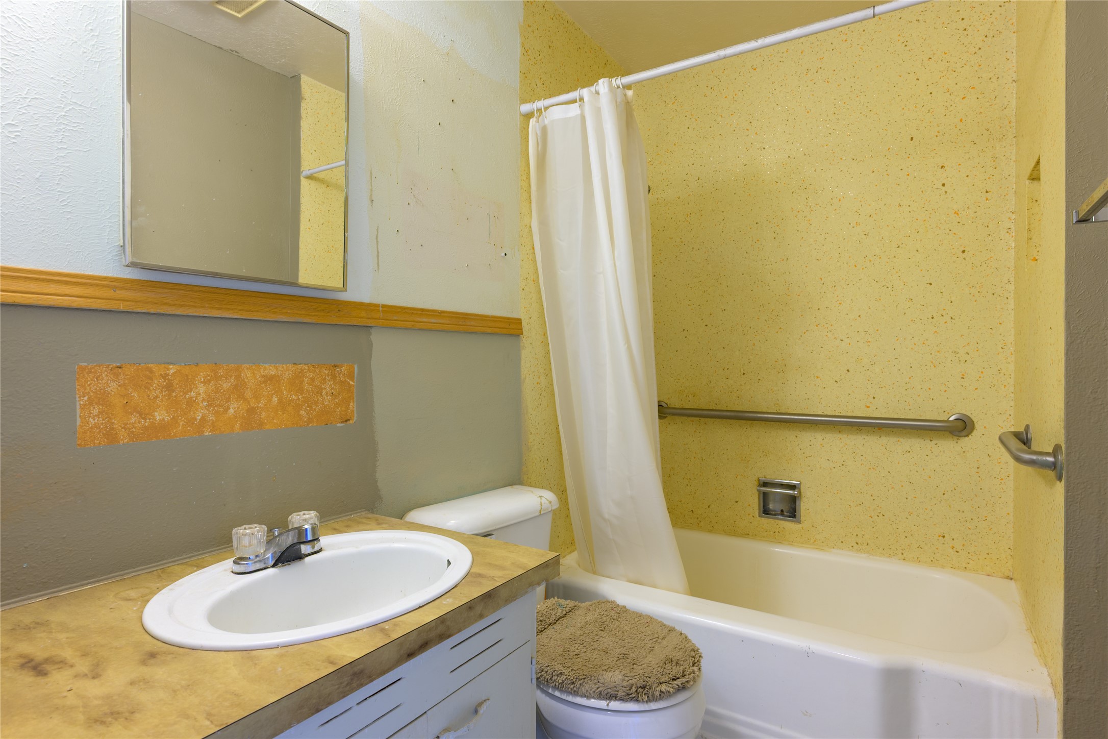 900 Phillips Street Property Photo 25