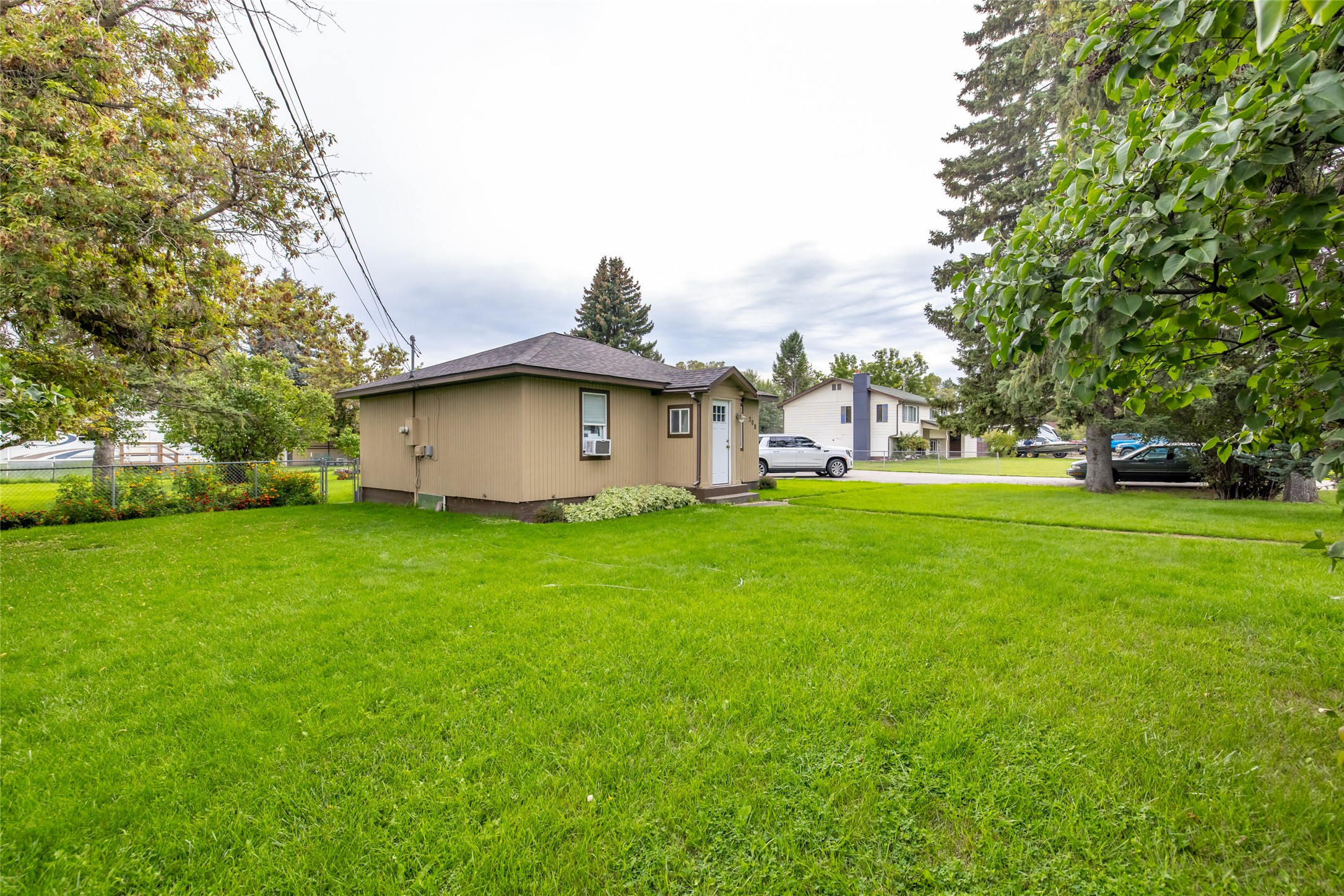 308 E Evergreen Drive Property Photo 19