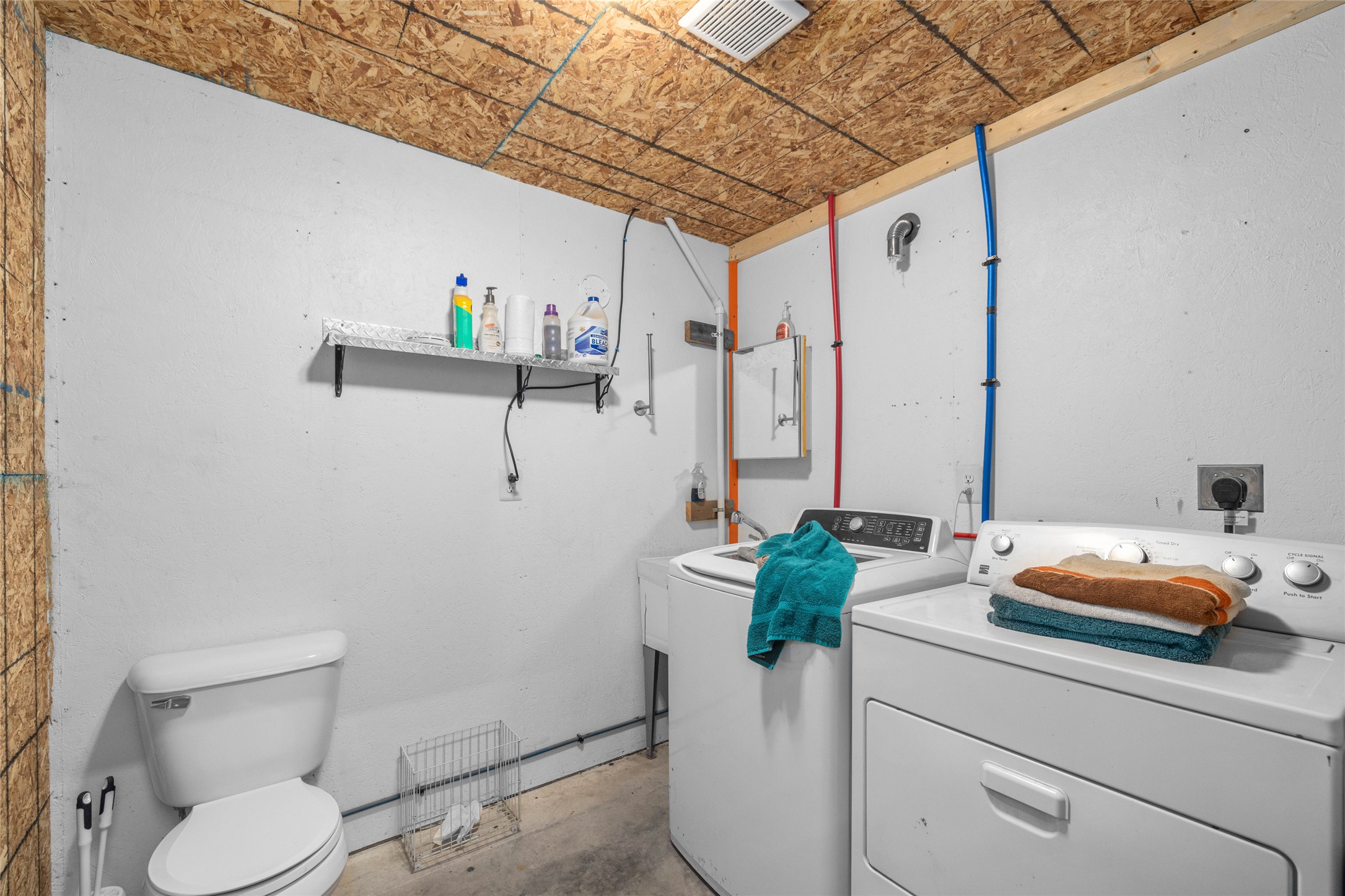 308 E Evergreen Drive Property Photo 64