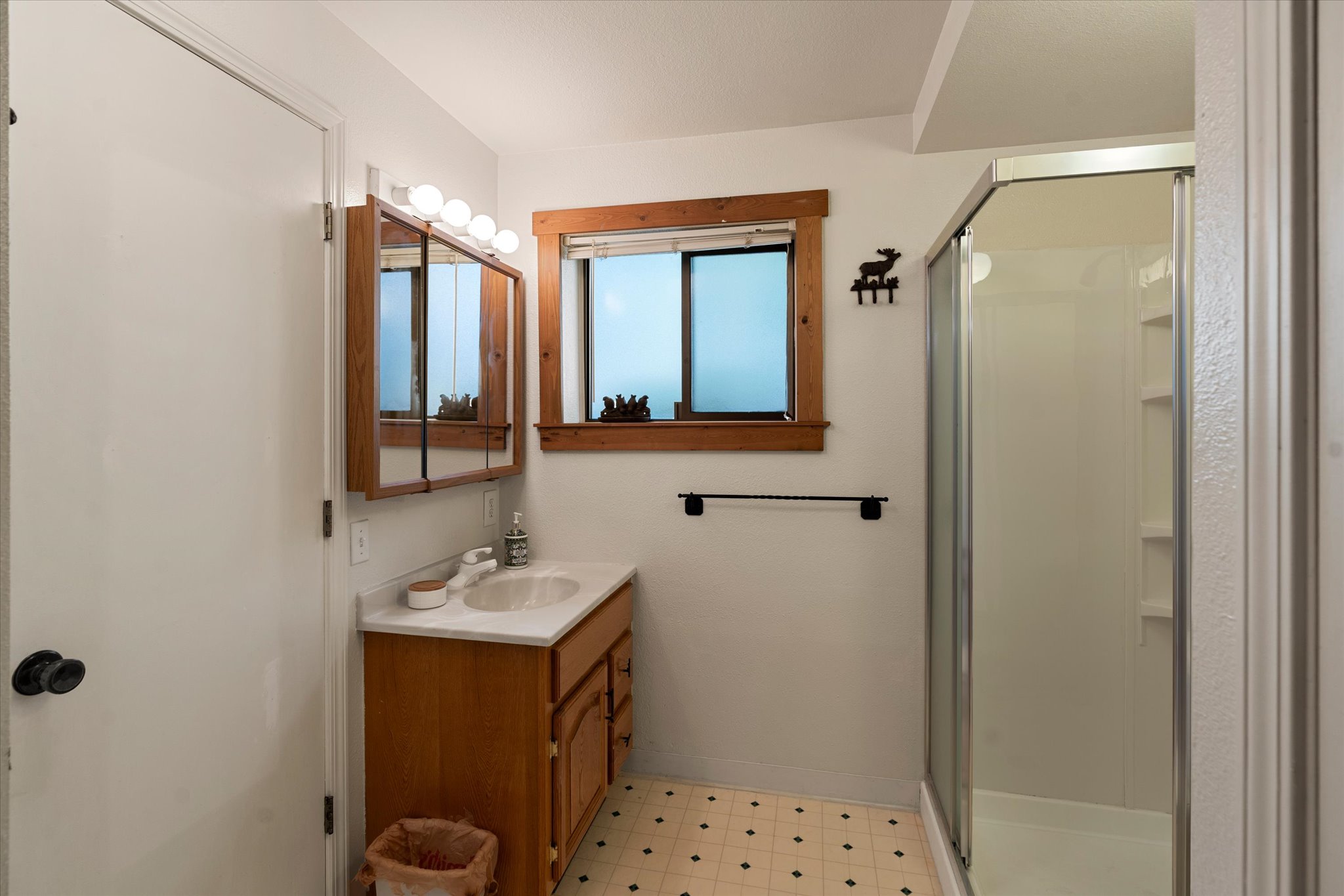 4955 Foothill Road Property Photo 26