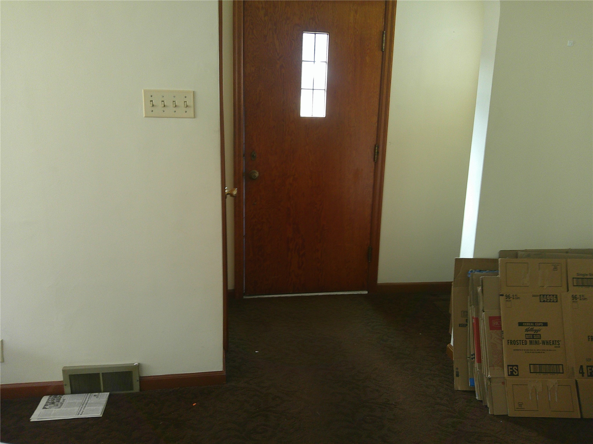 912 W 5th Street Property Photo 7