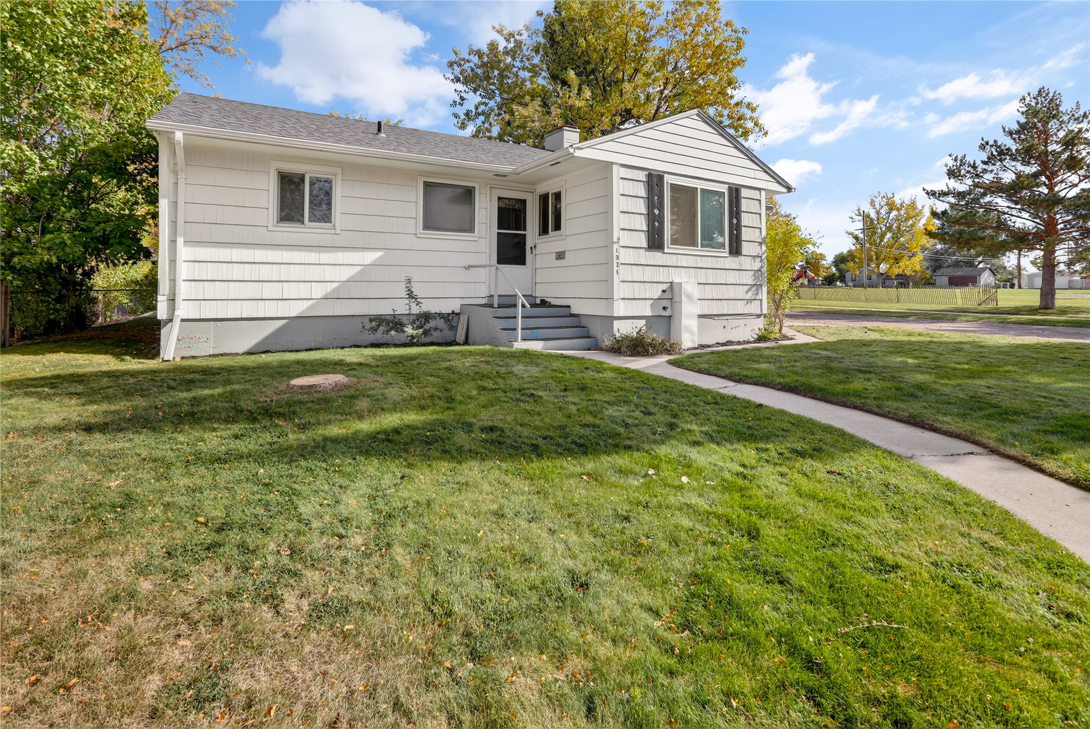 1321 15th Street S Property Photo 2