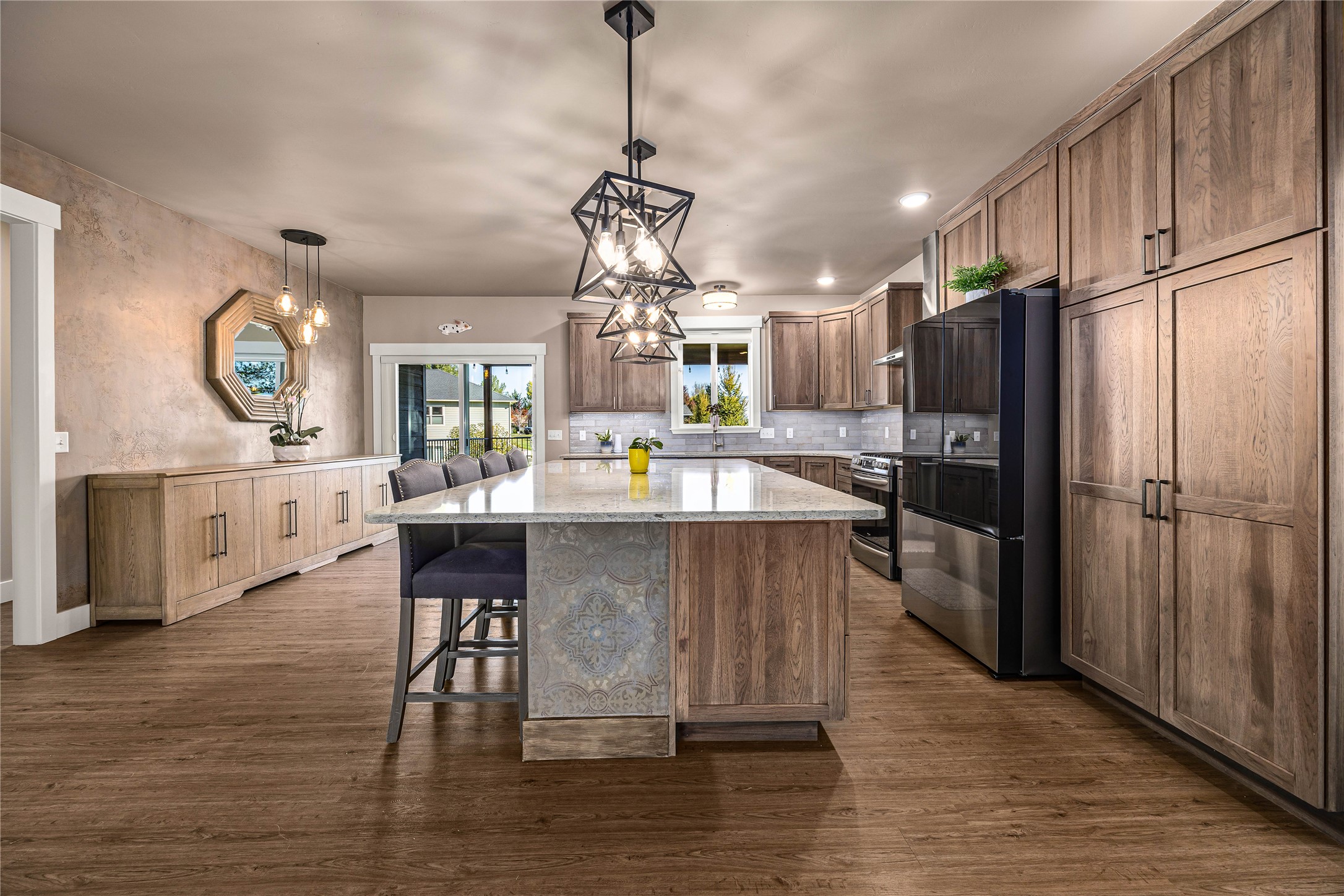 300 Maroon Court Property Photo 6