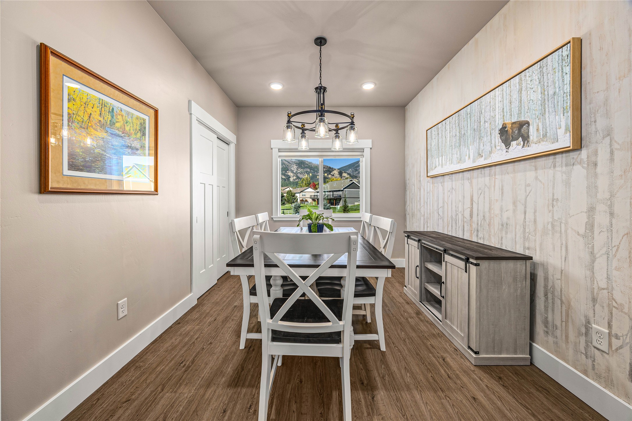 300 Maroon Court Property Photo 12
