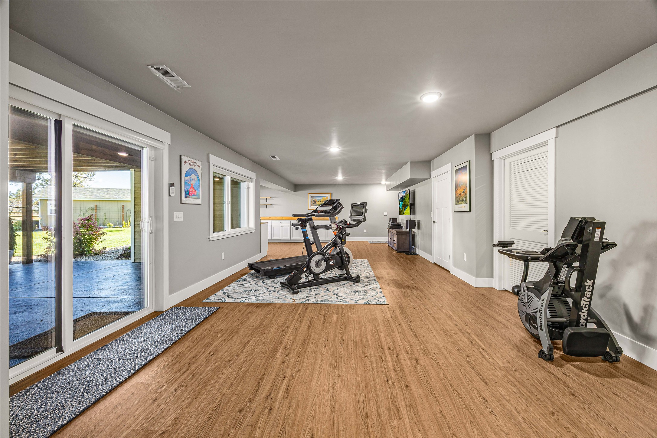 300 Maroon Court Property Photo 23