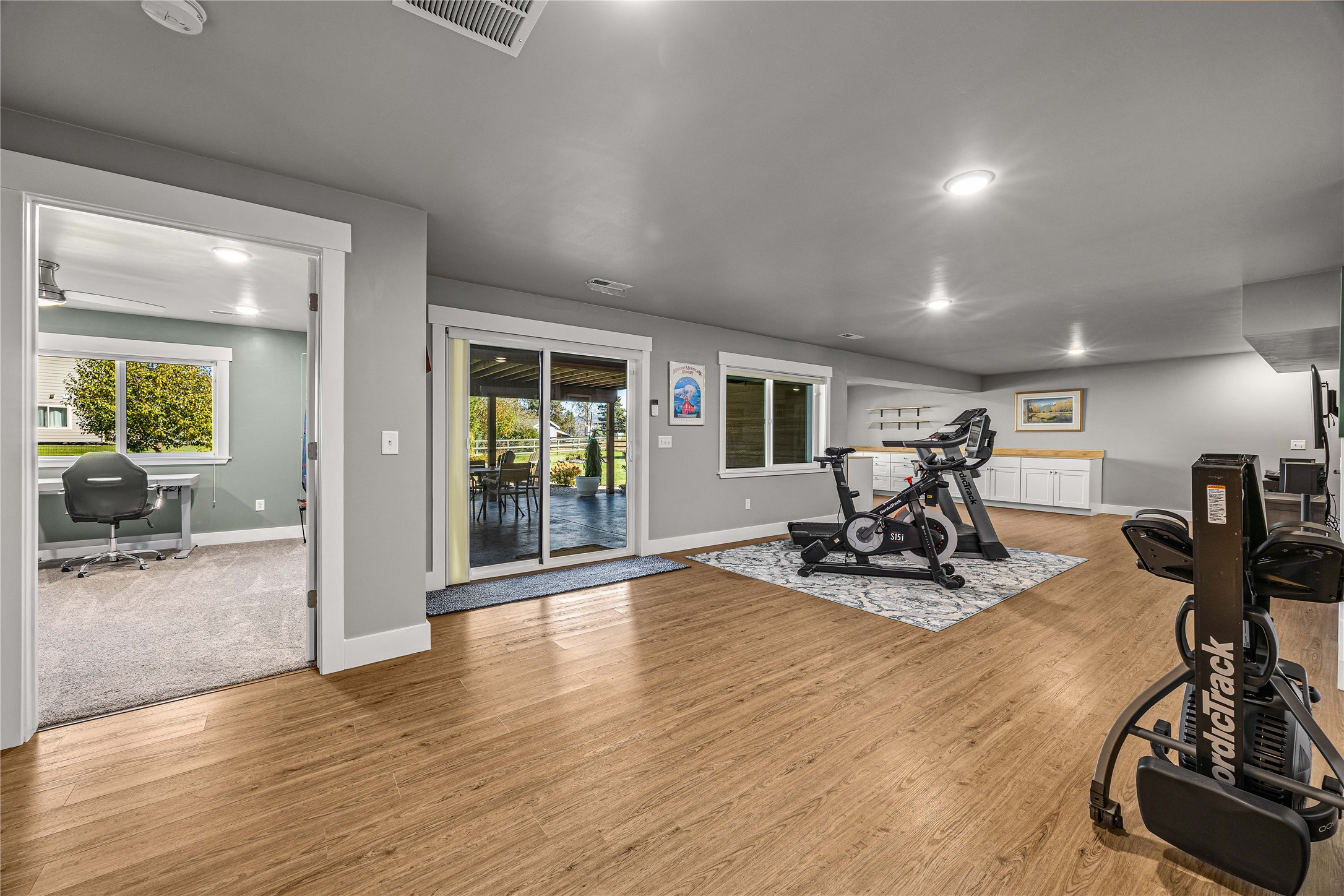 300 Maroon Court Property Photo 29