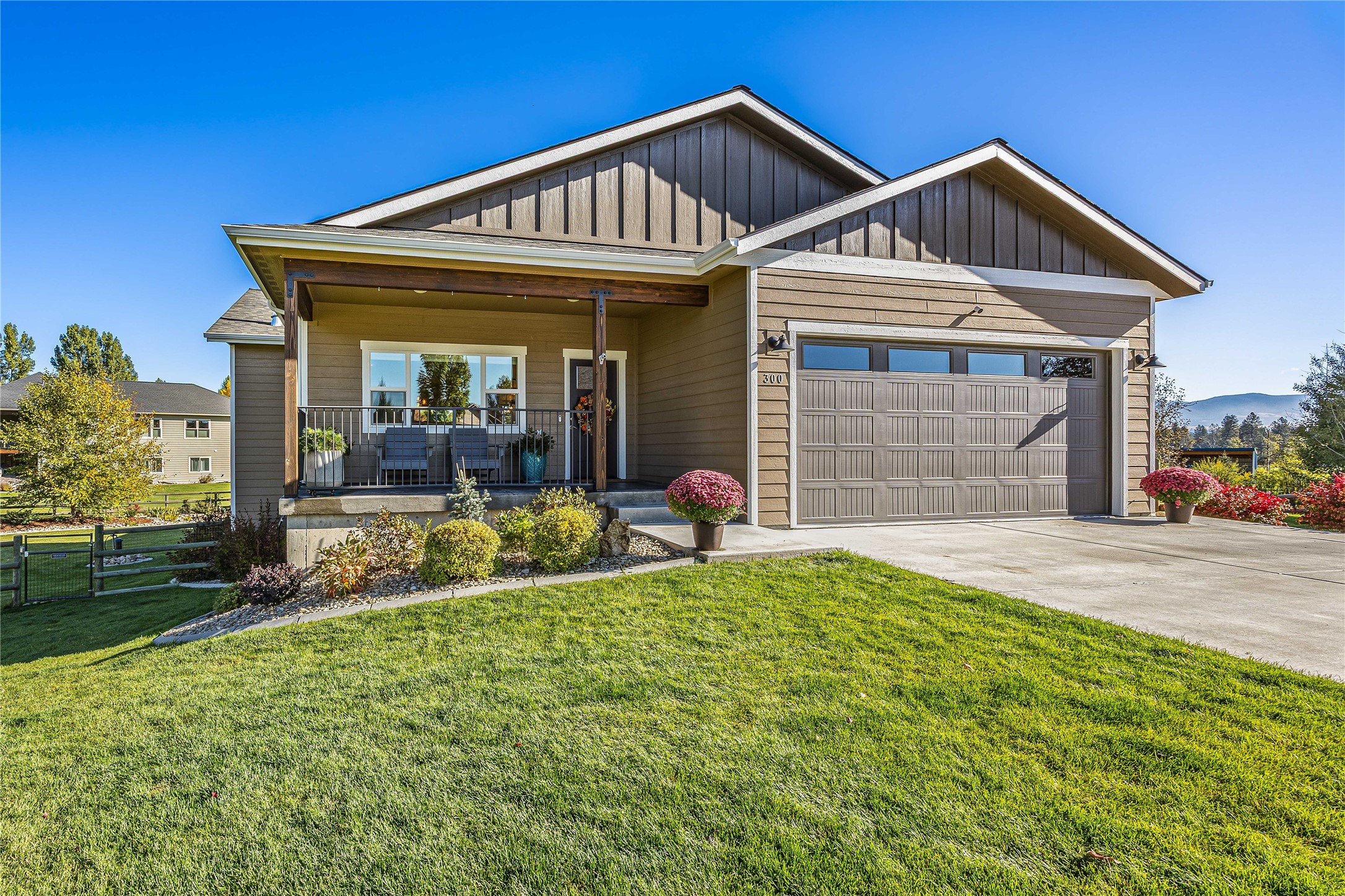 300 Maroon Court Property Photo 36