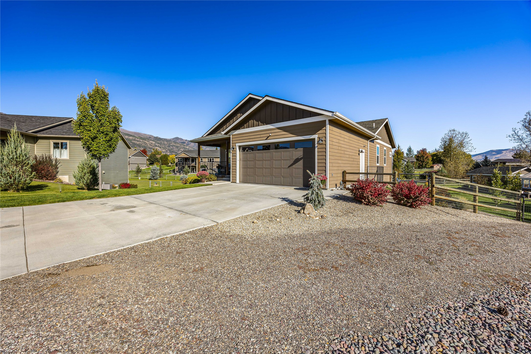 300 Maroon Court Property Photo 37
