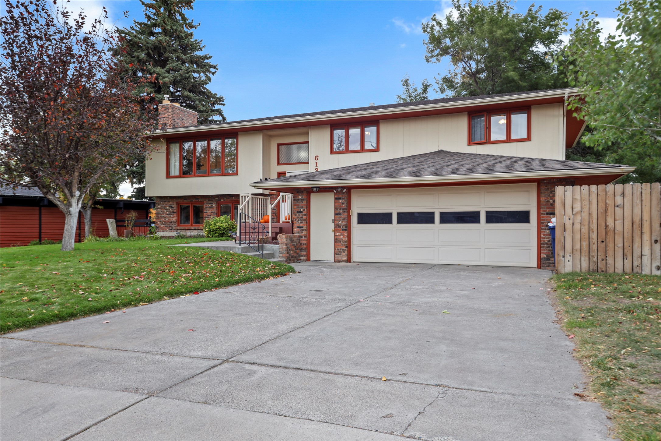 613 Park Garden Road Property Photo 1