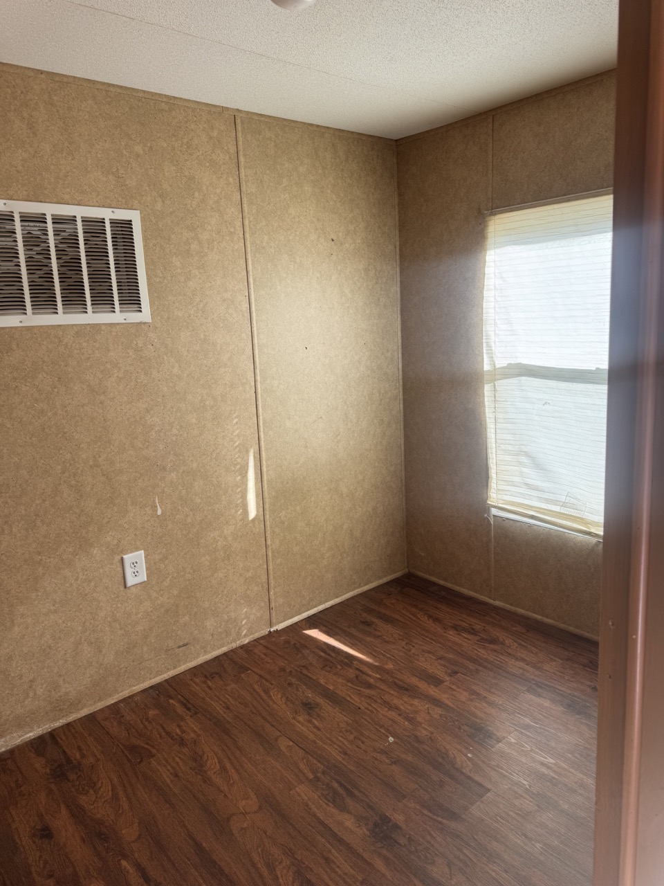 416 Clay Street Property Photo 5