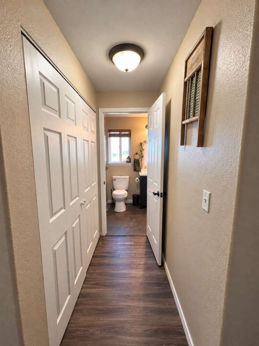 1911 Bluestone Drive Property Photo 8