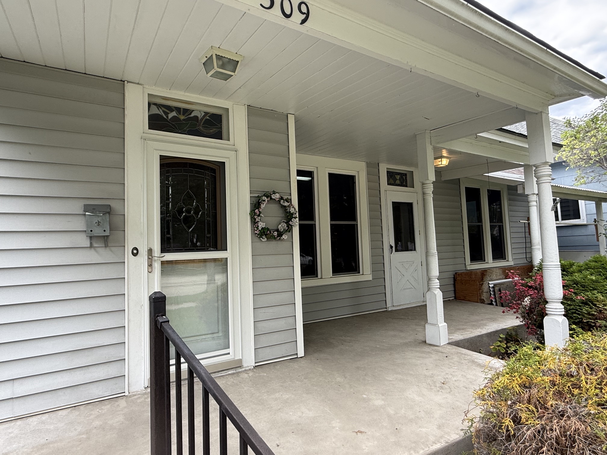 509 S 3rd Street Property Photo 2