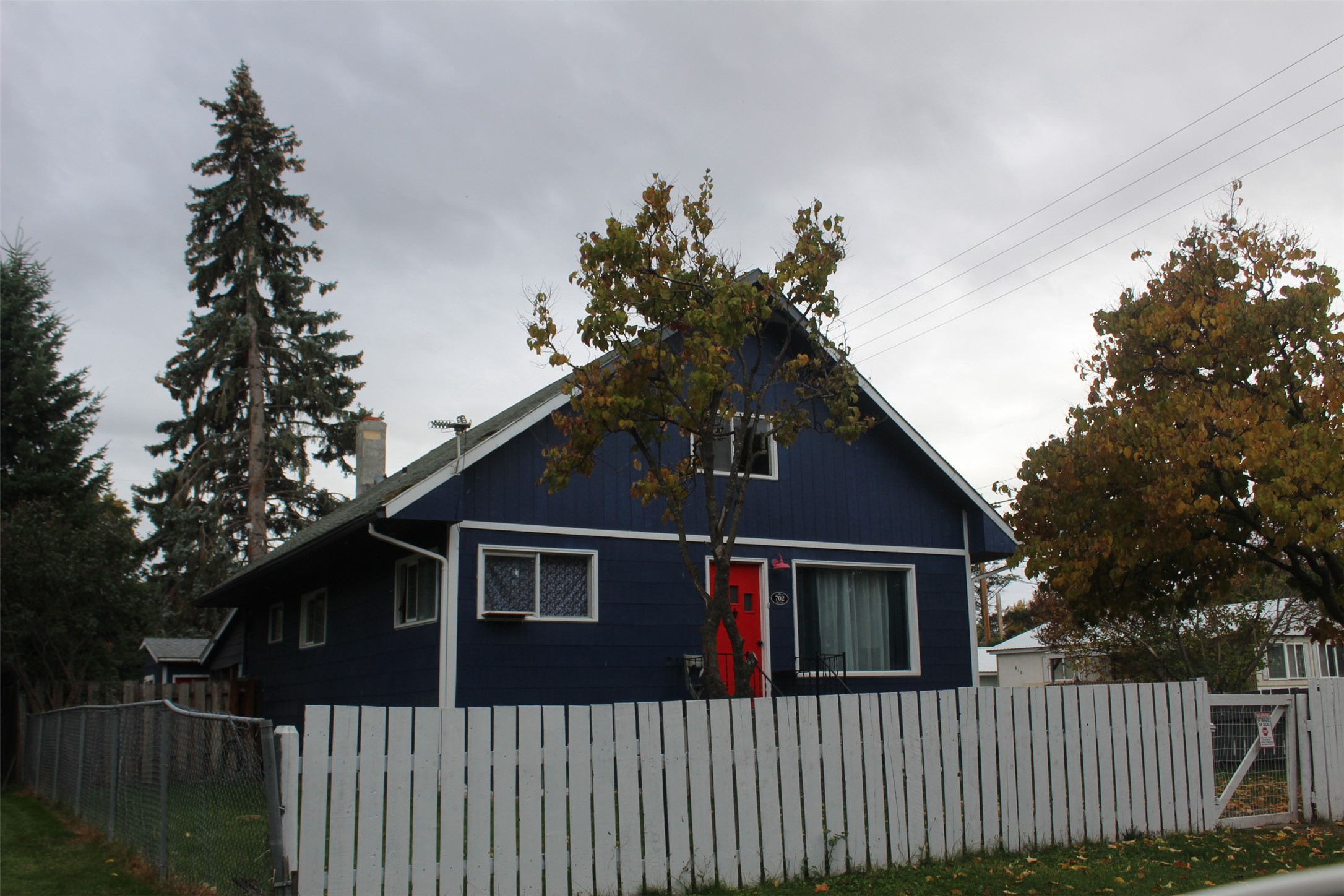 702 6th Avenue E Property Photo 1