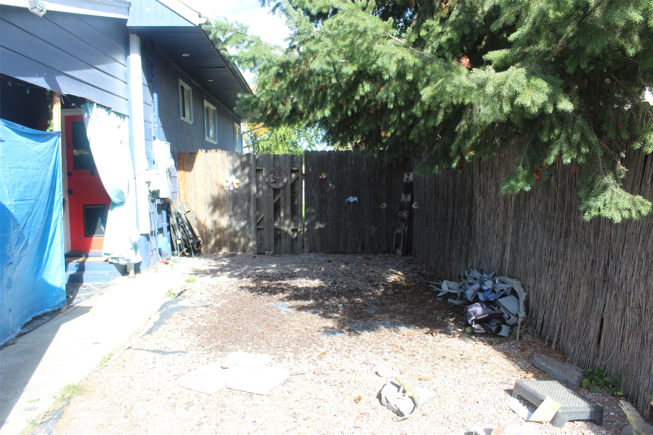 702 6th Avenue E Property Photo 4