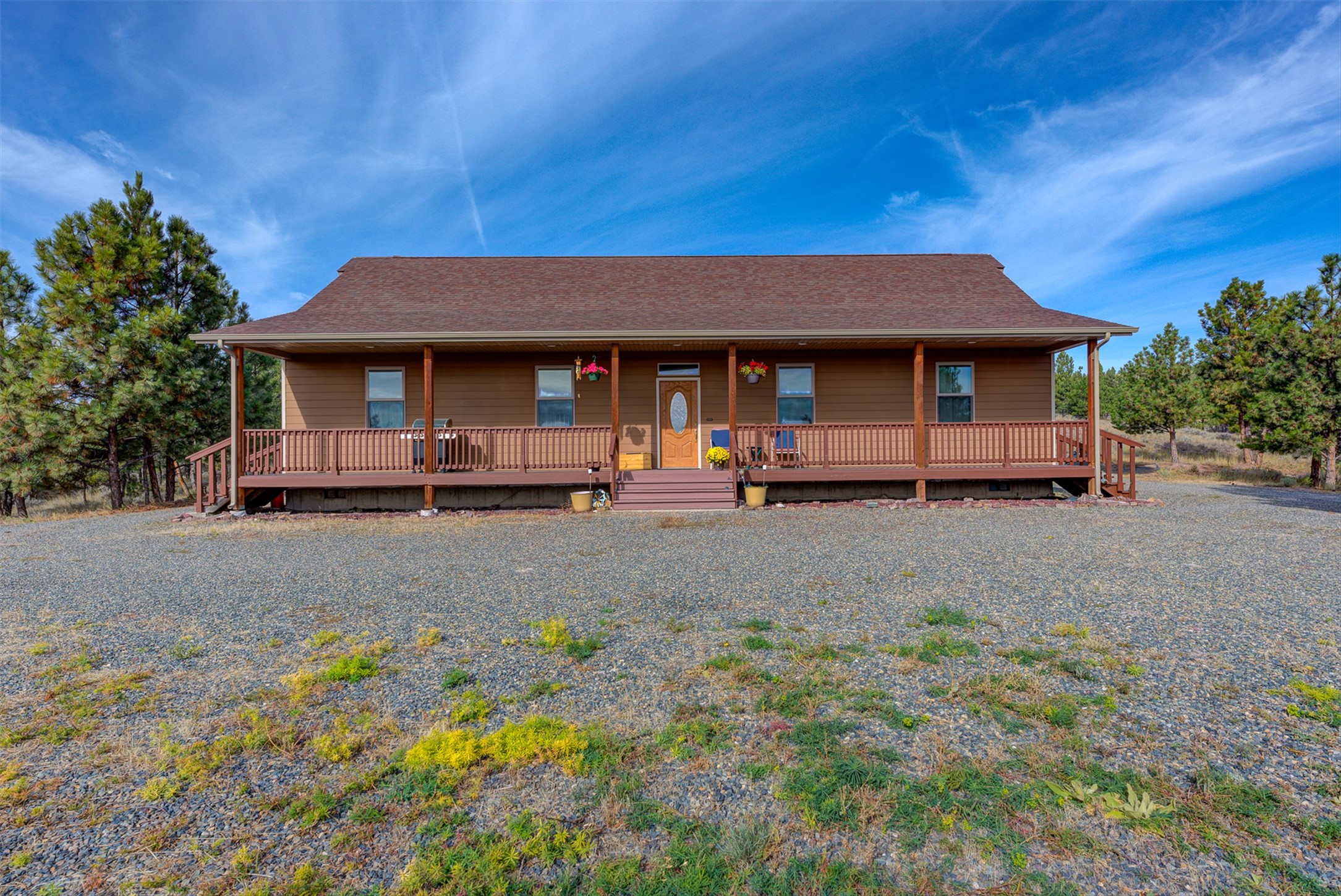 8224 Hillside Drive Property Photo 1