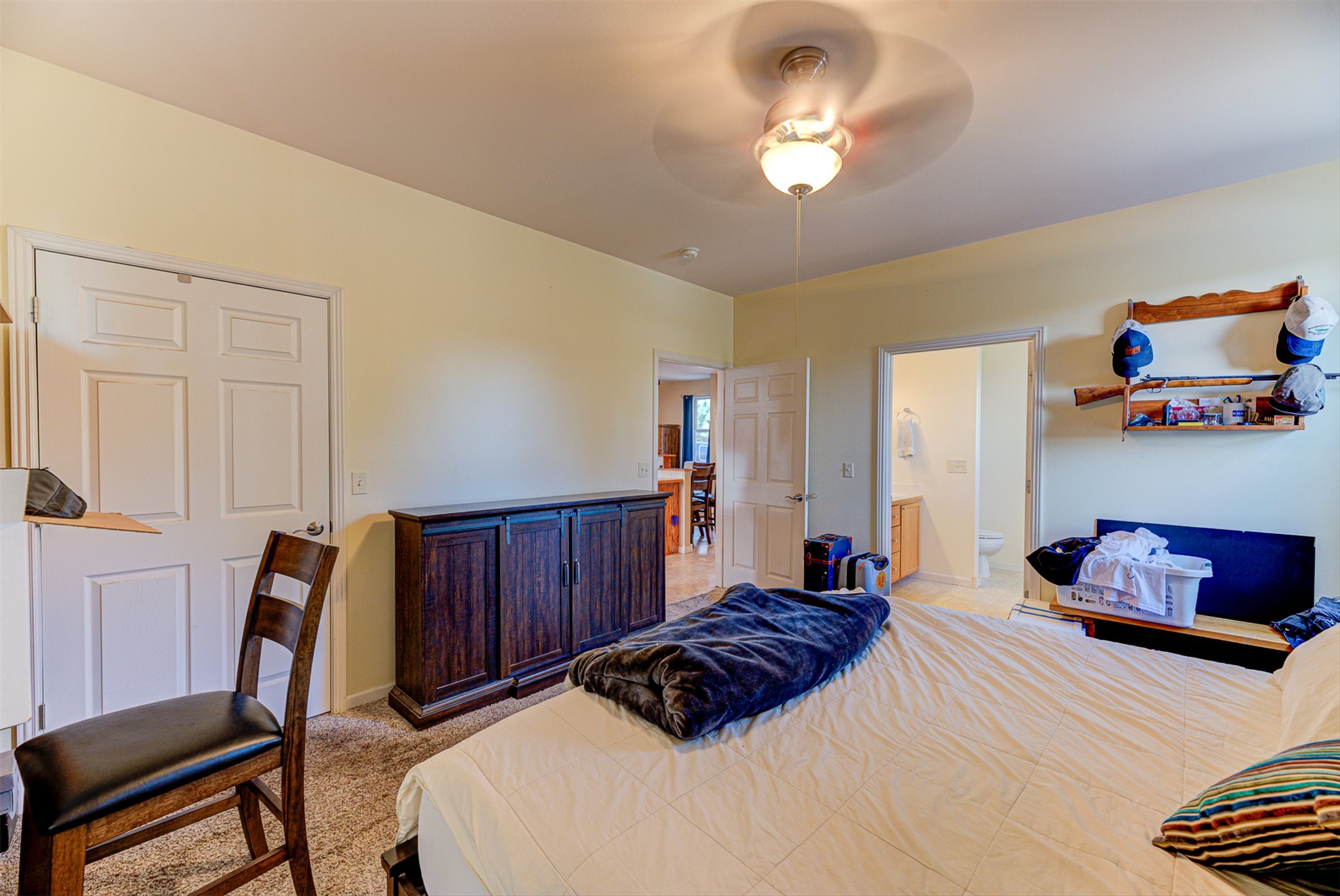 8224 Hillside Drive Property Photo 16