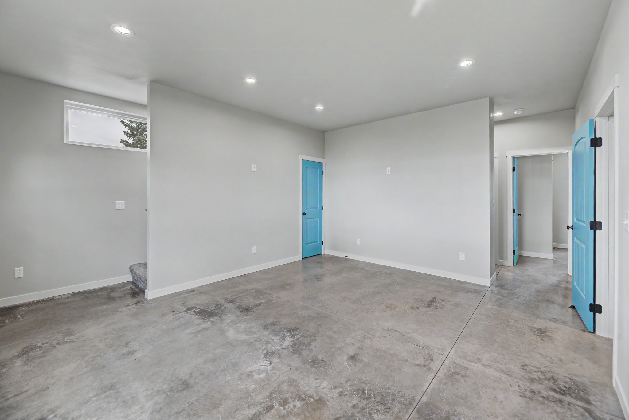 2120 Lowe Court Property Photo 11