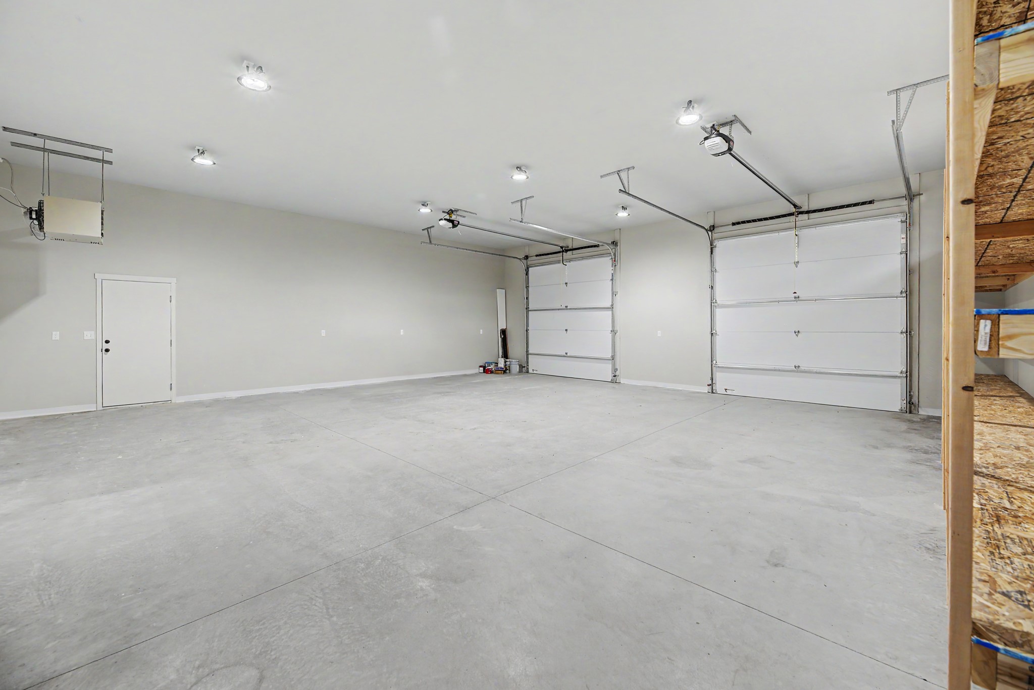 2120 Lowe Court Property Photo 25