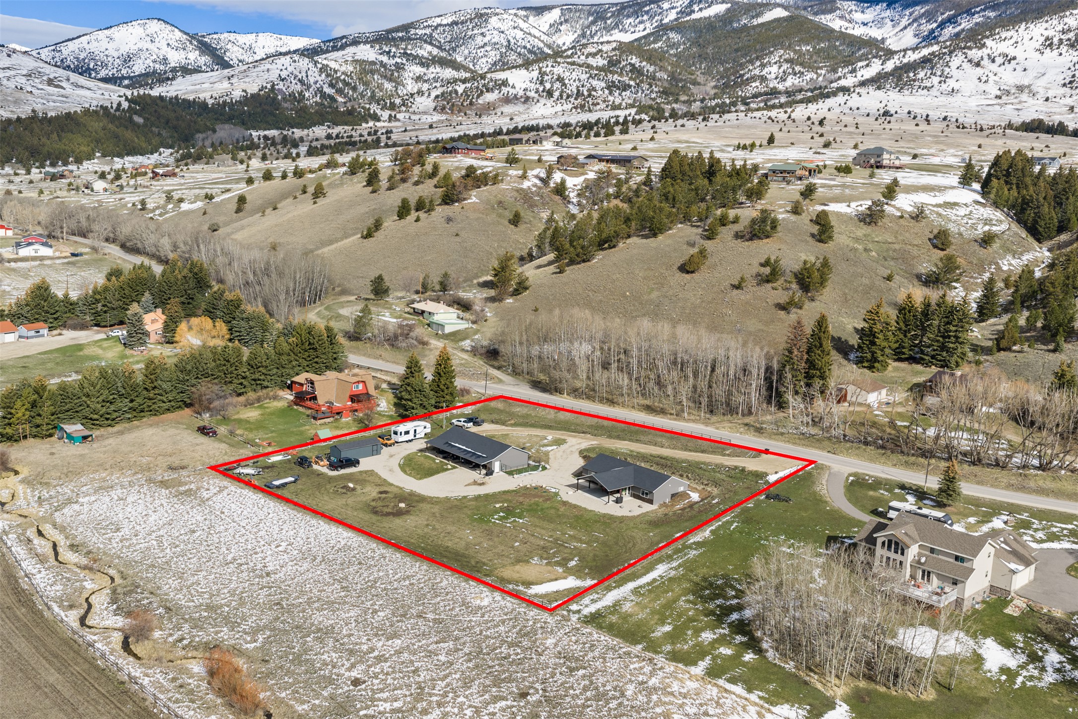 3015 N Cable Road Property Photo 1