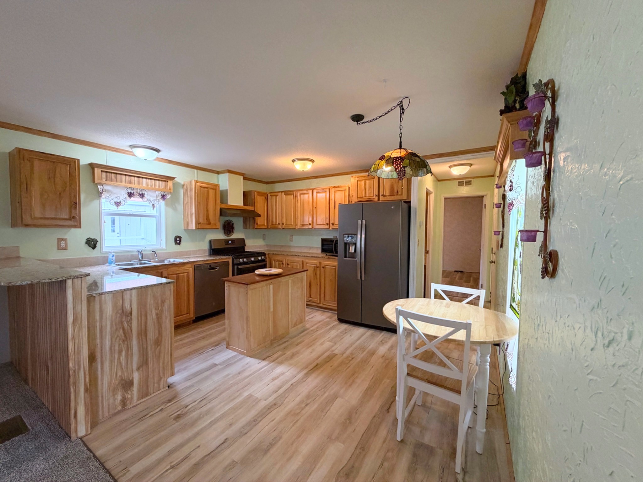 3823 Vigilante Drive Property Photo 8