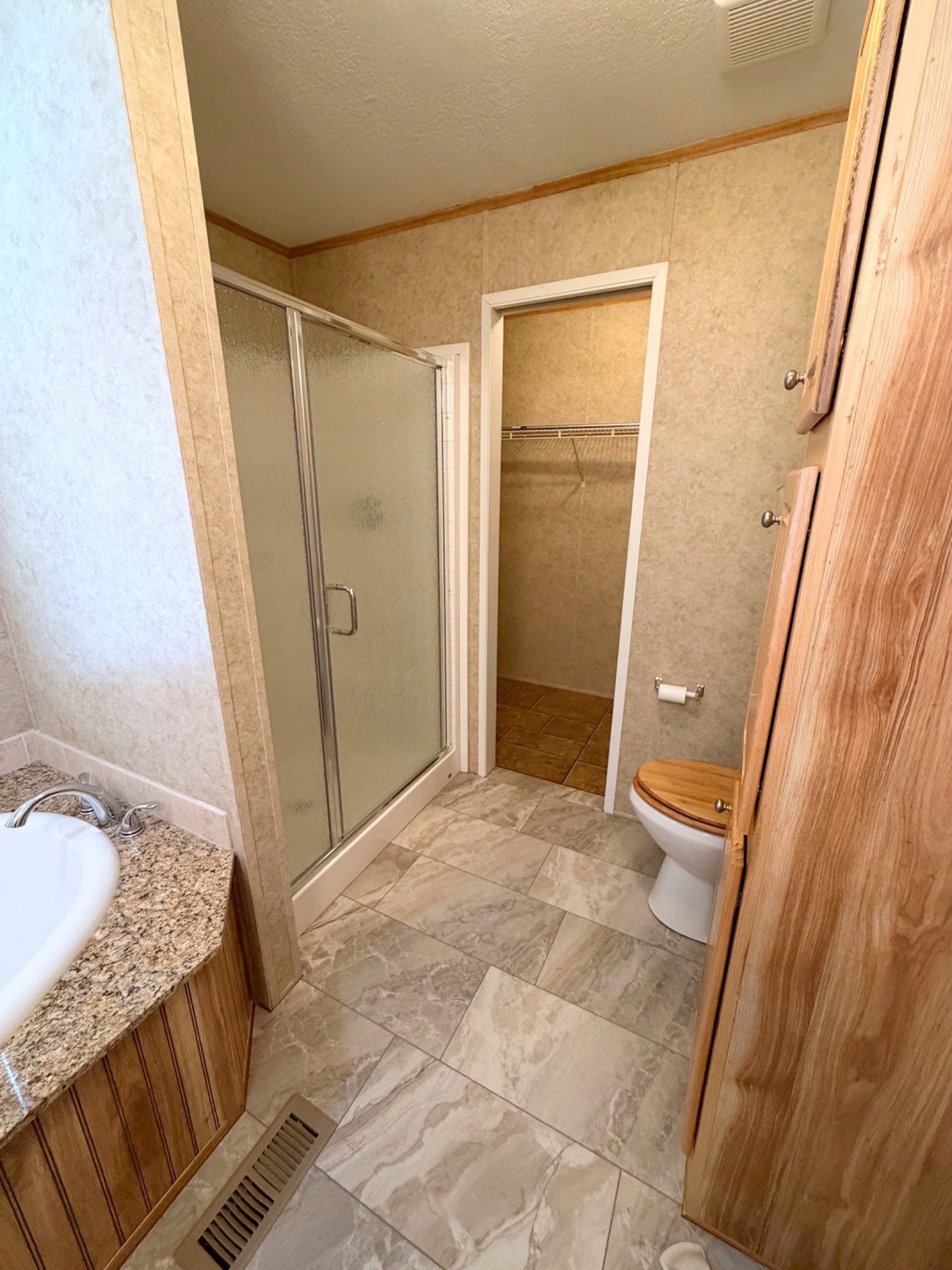 3823 Vigilante Drive Property Photo 15