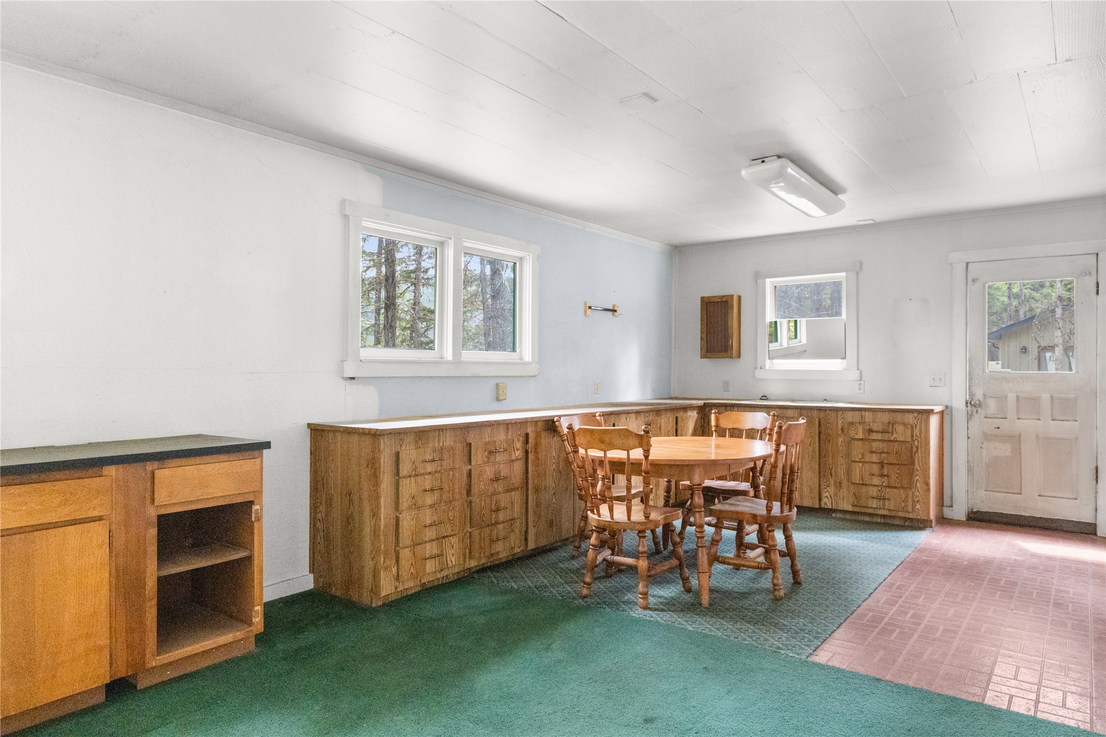 1605 Rogers Lake Road Property Photo 8