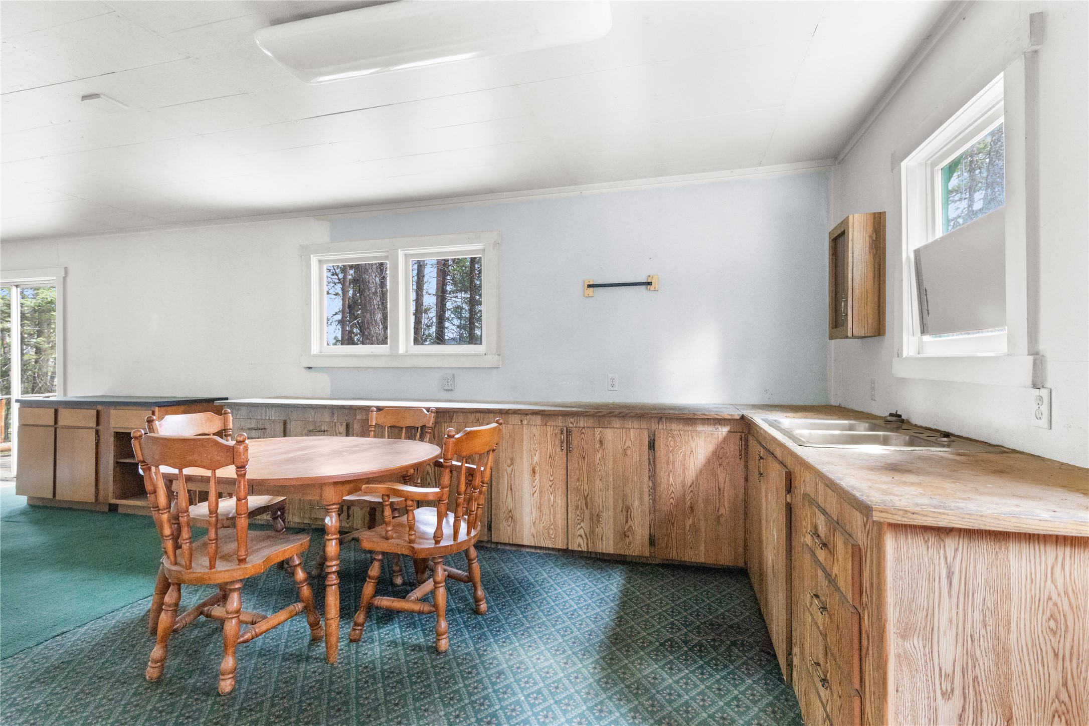 1605 Rogers Lake Road Property Photo 11