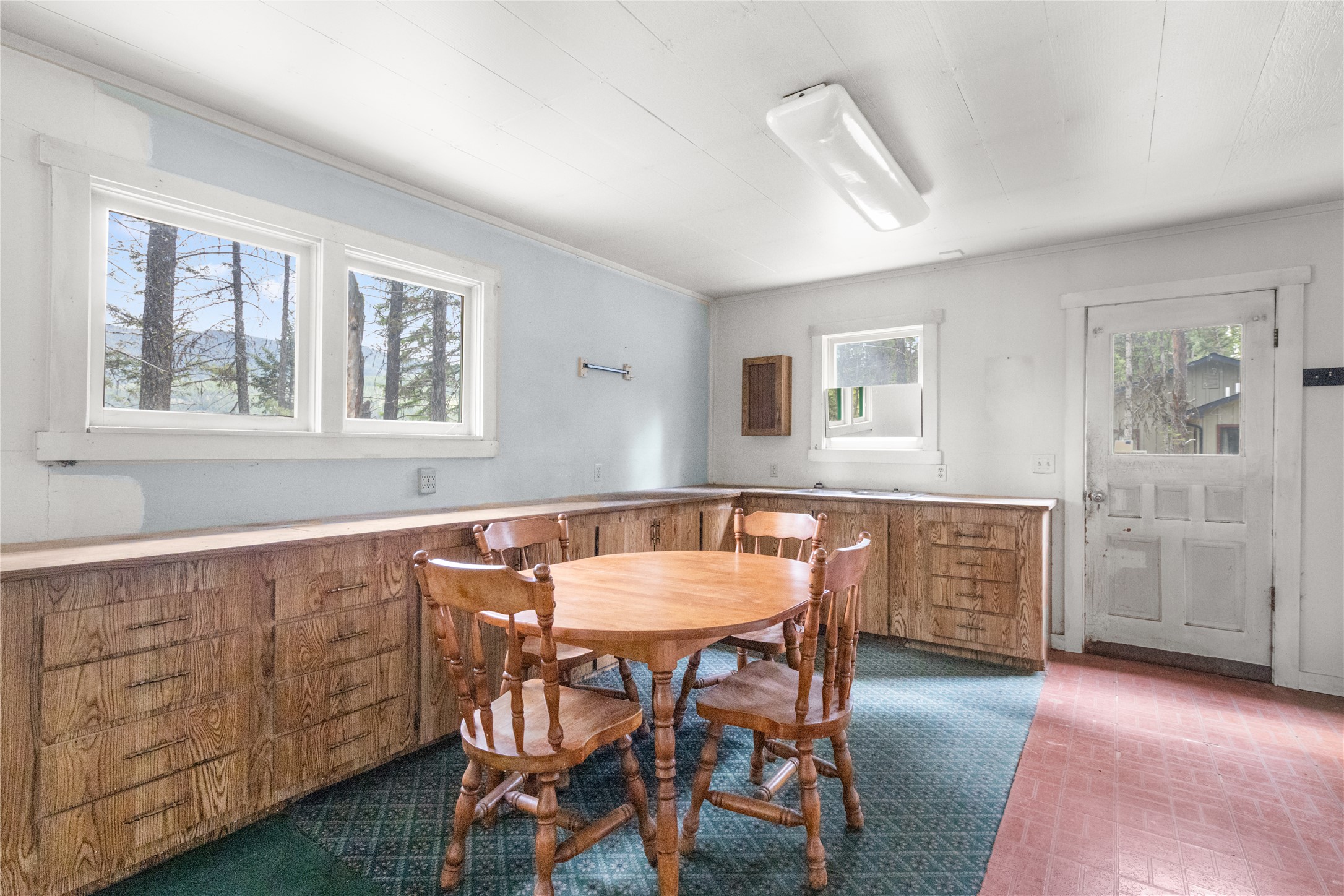 1605 Rogers Lake Road Property Photo 12