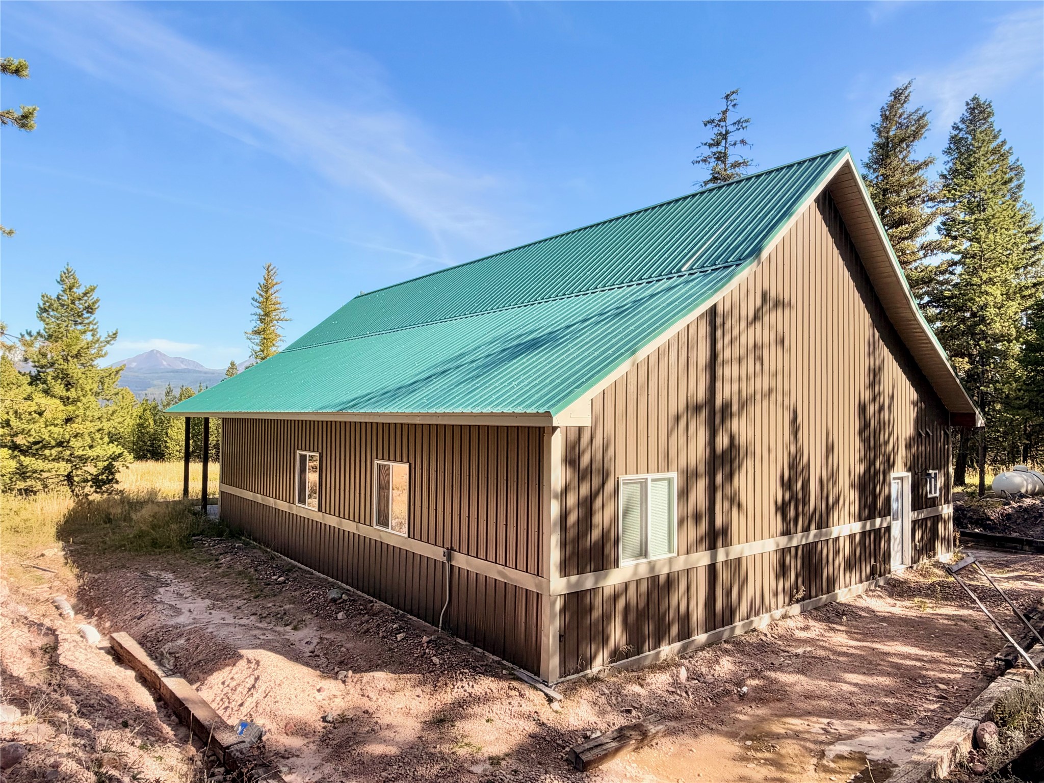 818 Beaver Creek Road Property Photo 11