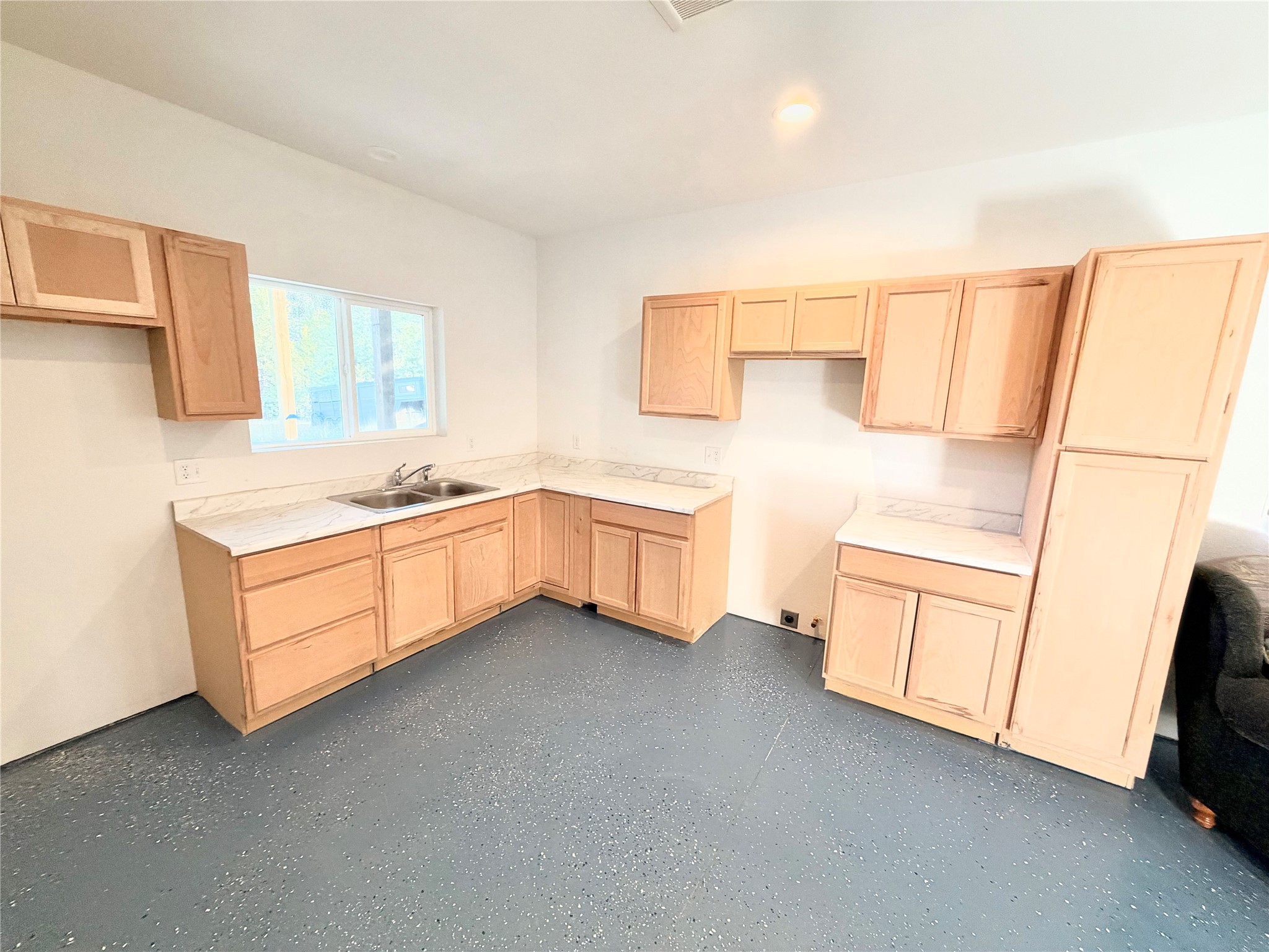 818 Beaver Creek Road Property Photo 15