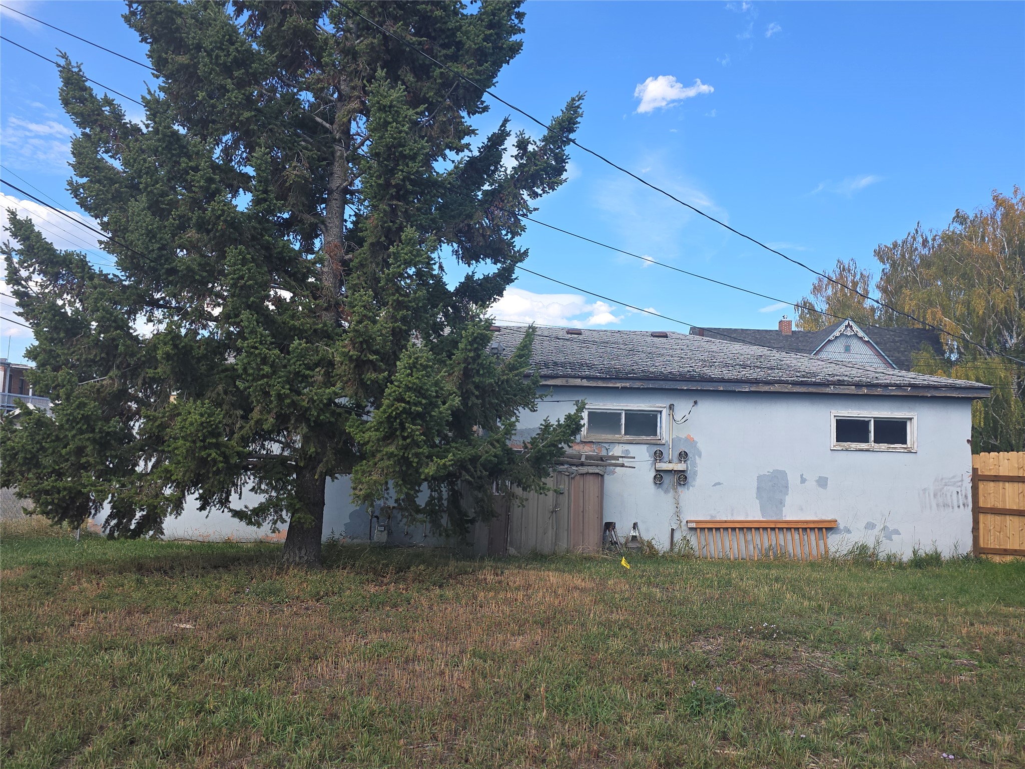 308 St. Mary's Avenue Property Photo 3
