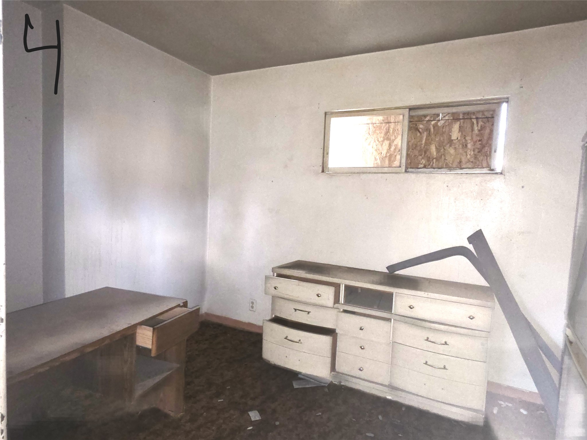 308 St. Mary's Avenue Property Photo 7