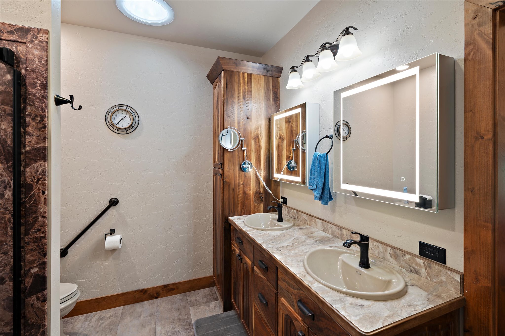 842 Taylor Road Property Photo 26