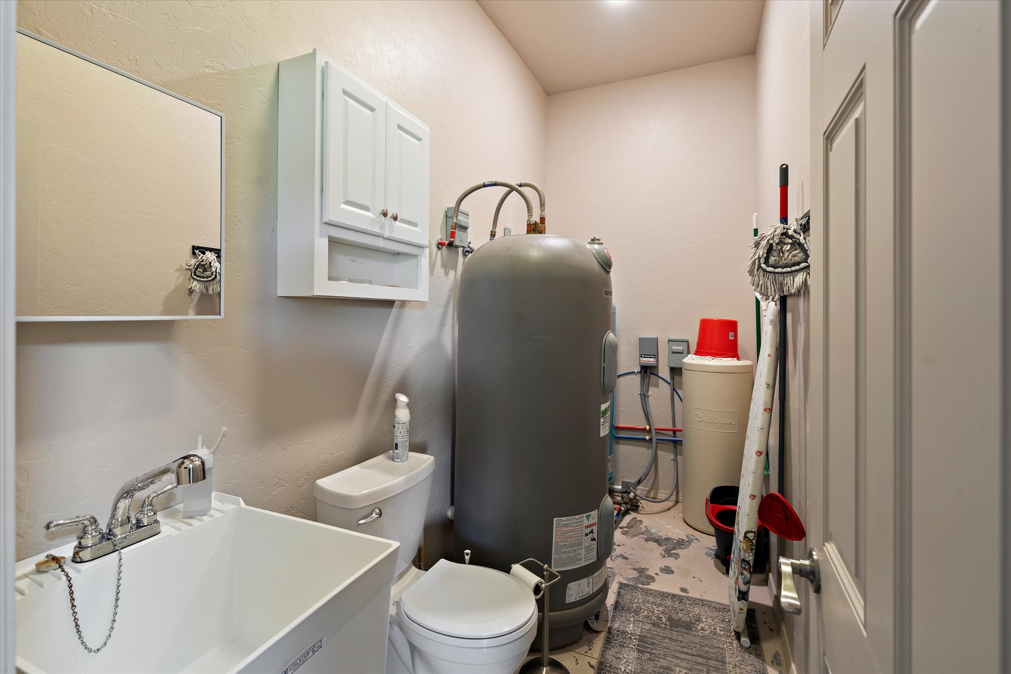 842 Taylor Road Property Photo 31
