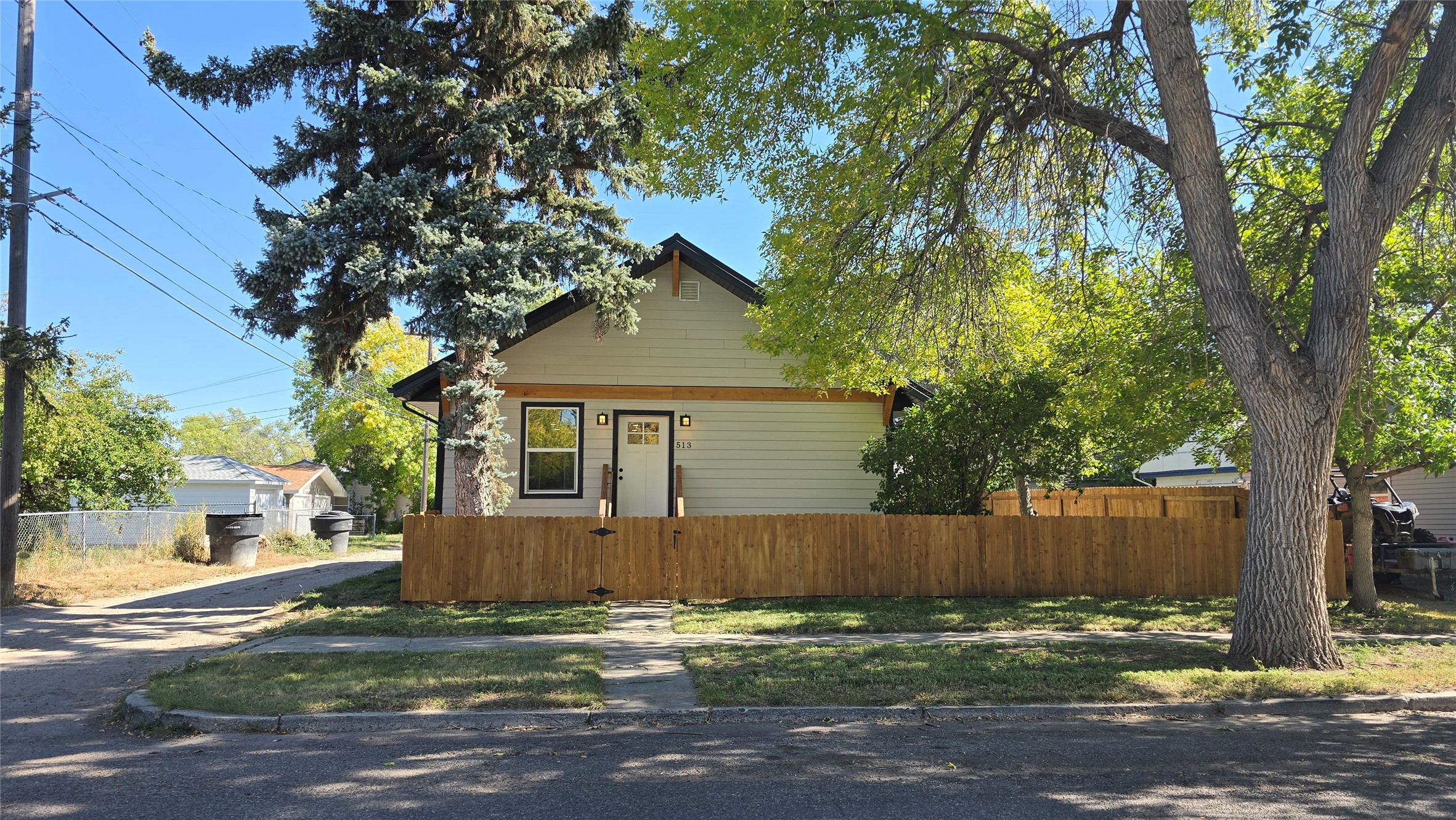 513 13th Street S Property Photo 1