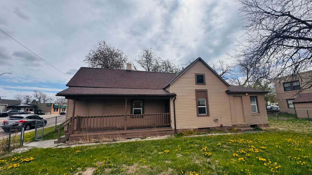 602 2nd Avenue S Property Photo 3