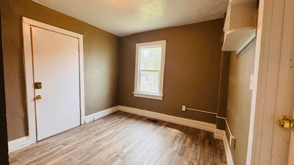 602 2nd Avenue S Property Photo 6